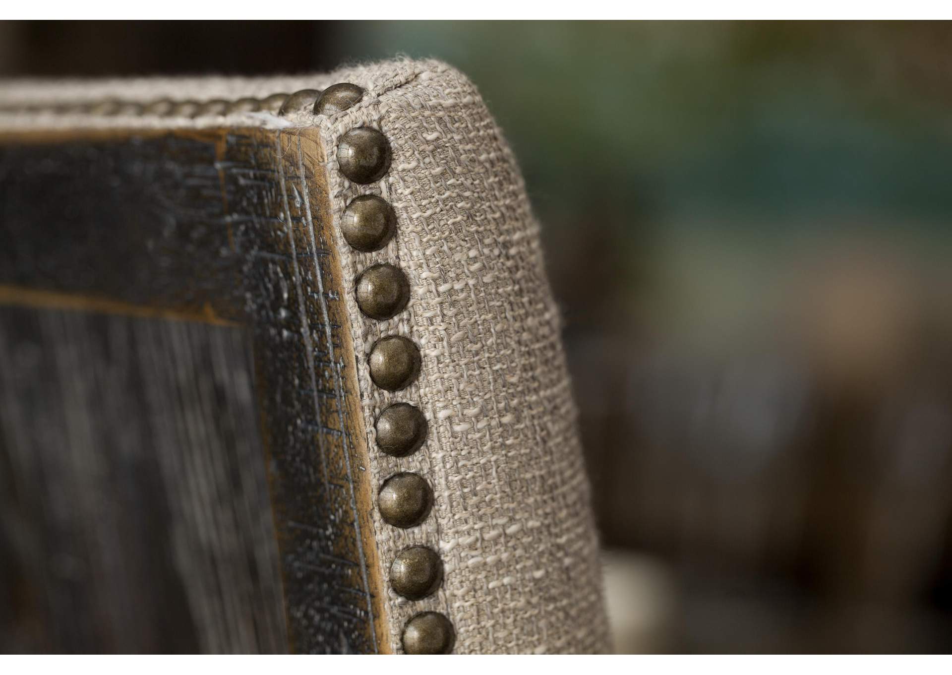 Hill Country Comfort Upholstered Arm Chair image 5