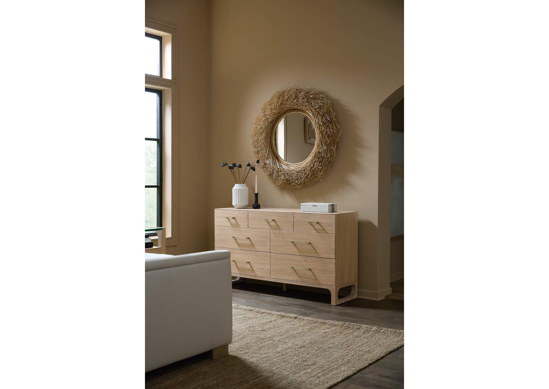 Banyon Bay Seven Drawer Dresser image 6