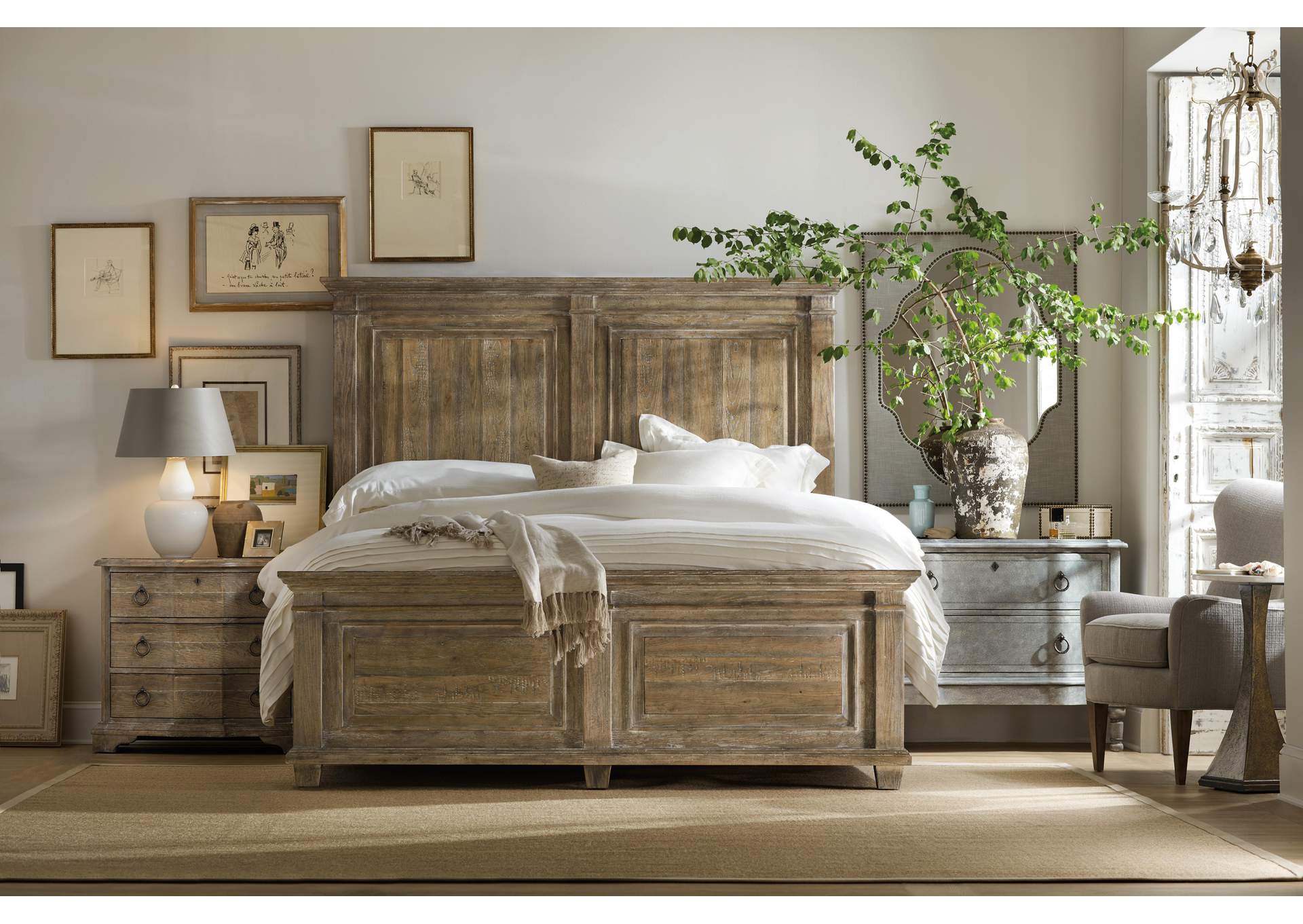 Boheme Laurier King Panel Bed image 8