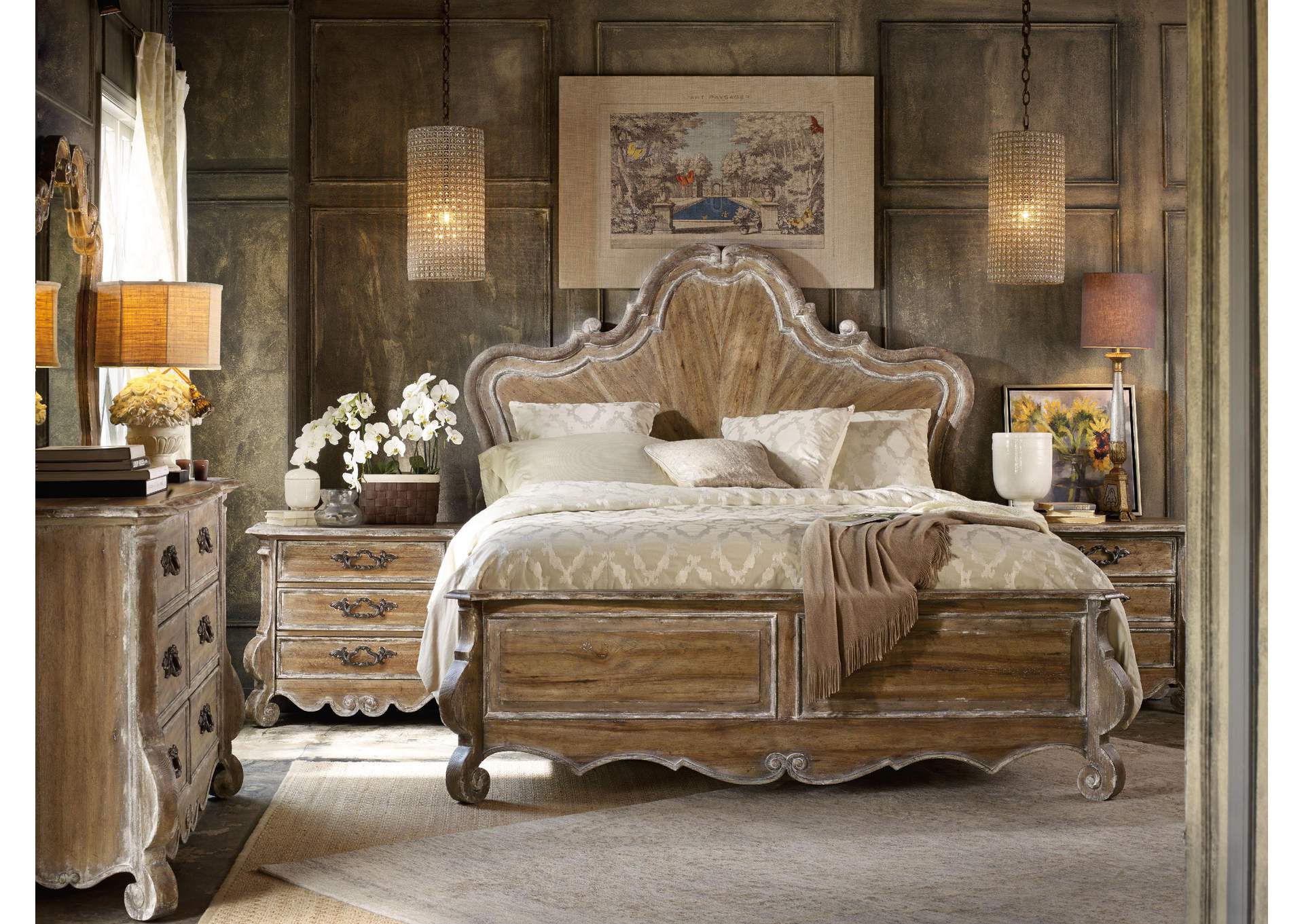 Chatelet King Wood Panel Bed image 3