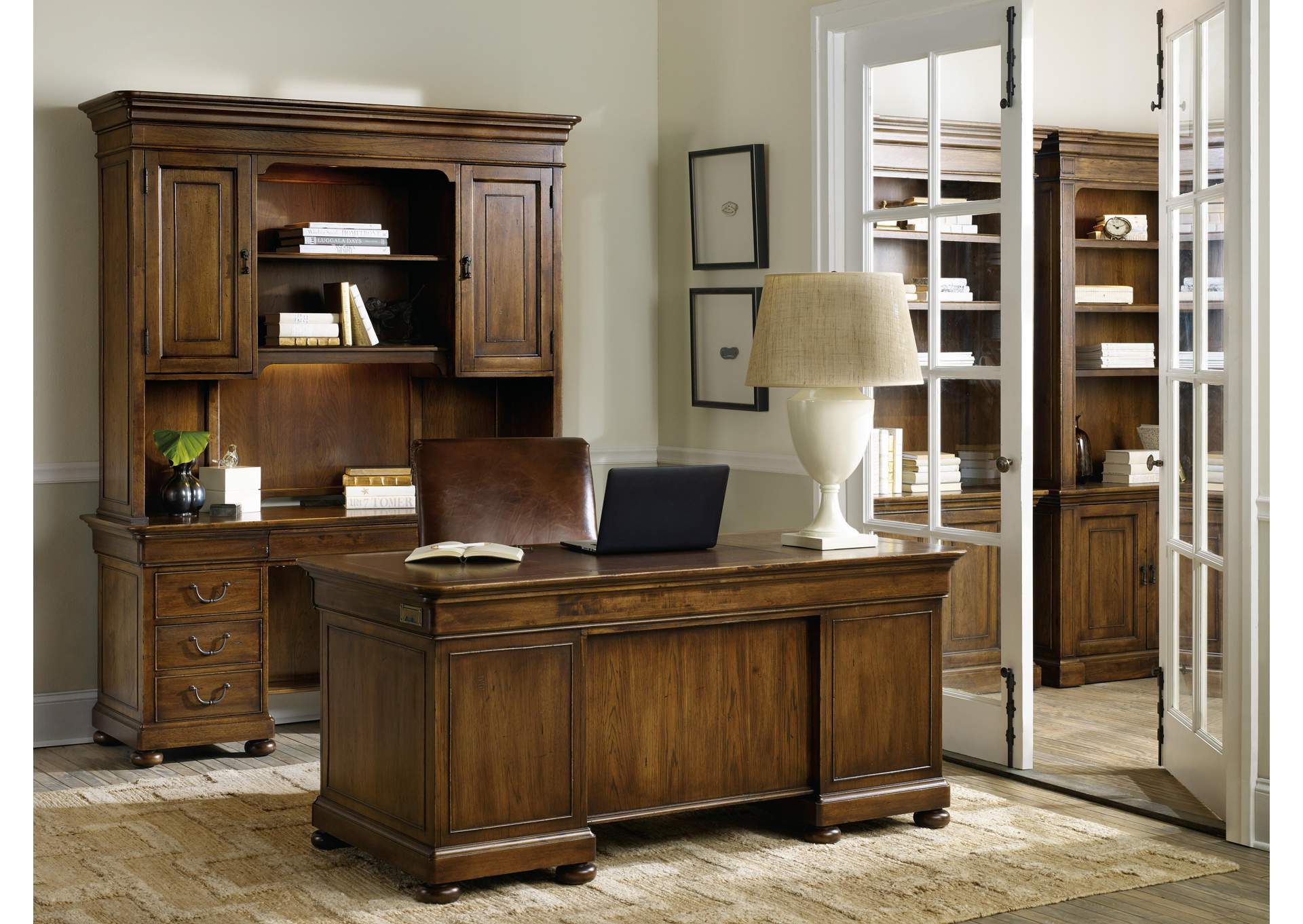 Archivist Executive Desk image 6
