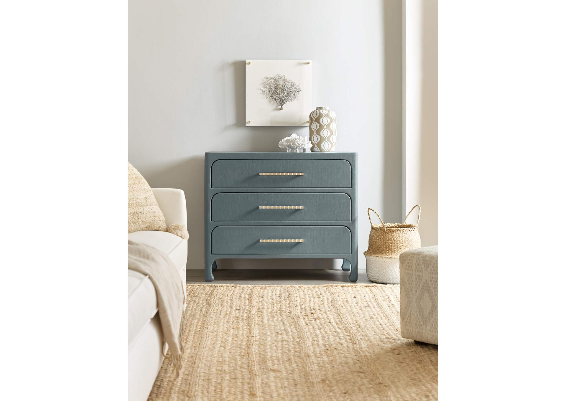 Serenity Cruiser Accent Chest image 5