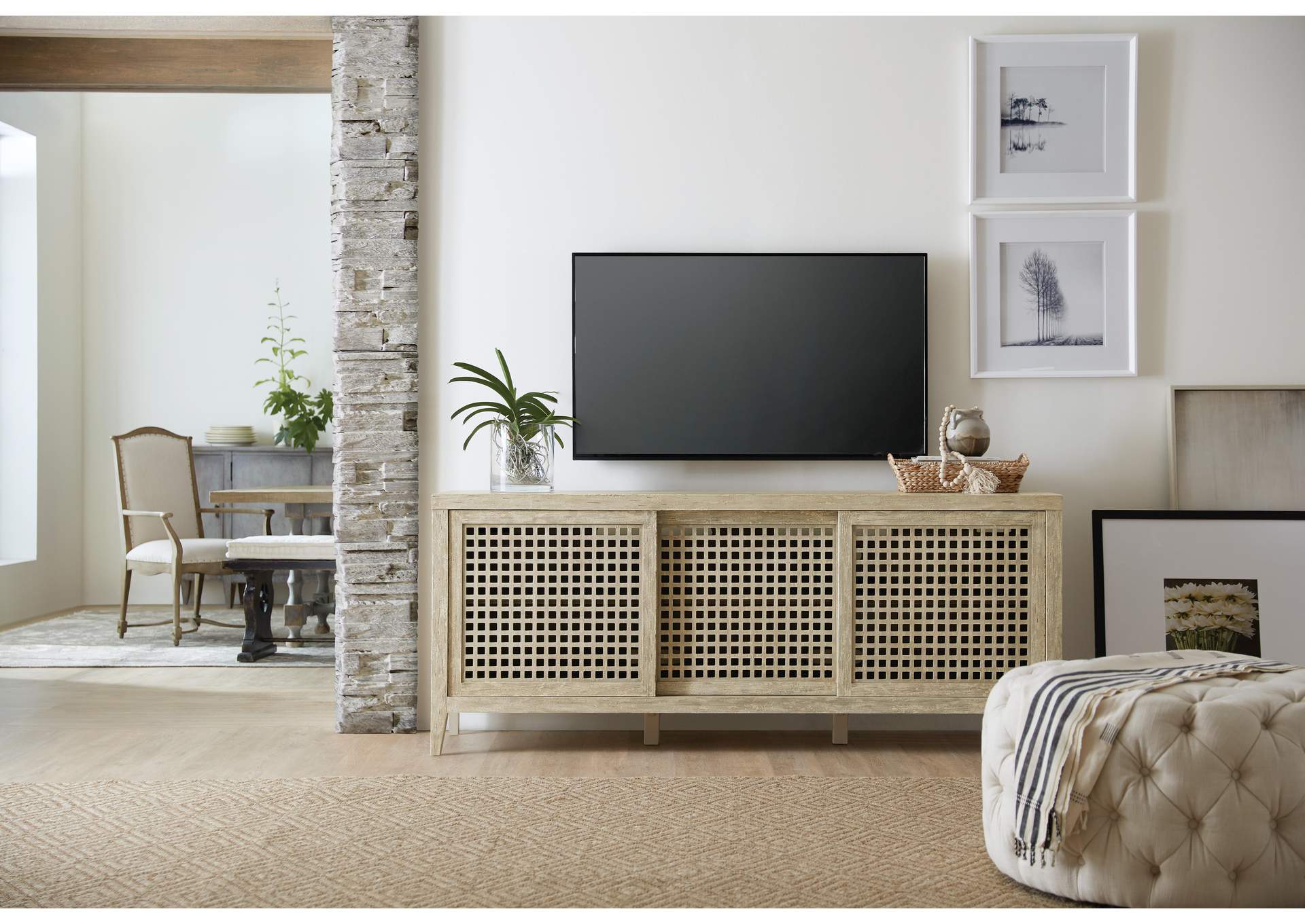 Ciao Bella Entertainment Console image 7