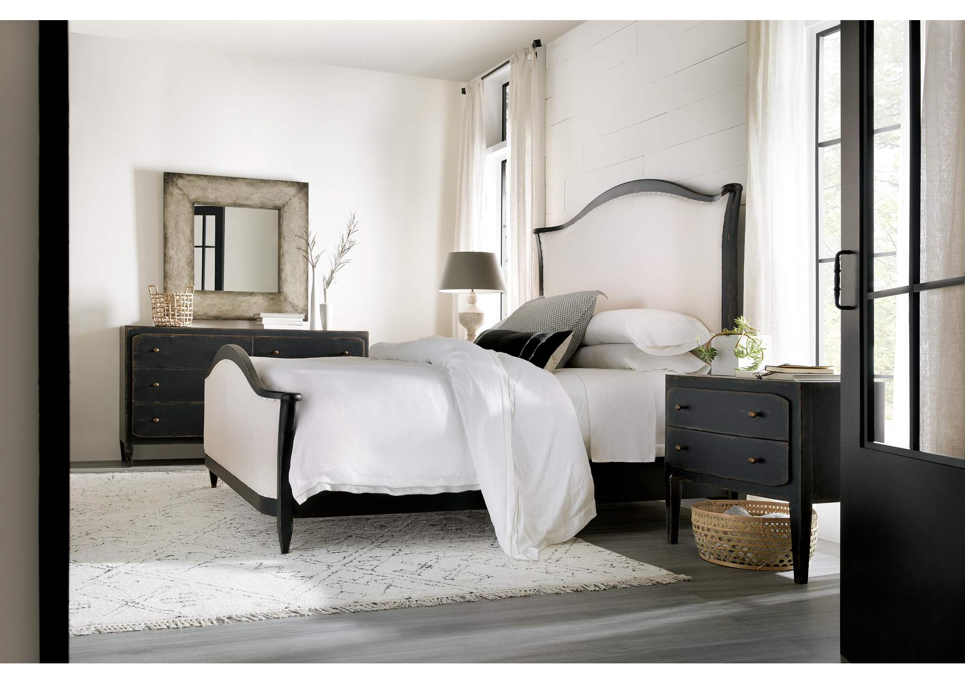 Ciao Bella Queen Upholstered Bed - Black image 8