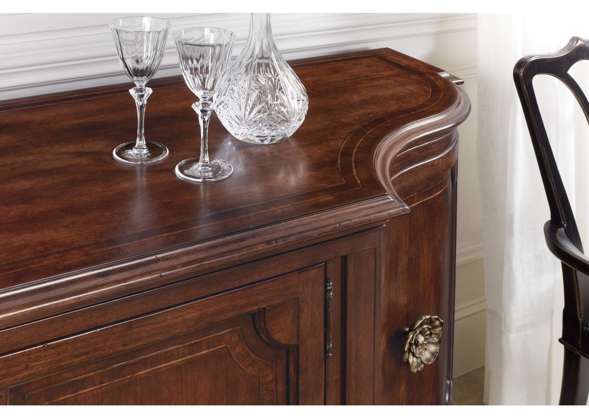 Charleston Four - Door Buffet image 7