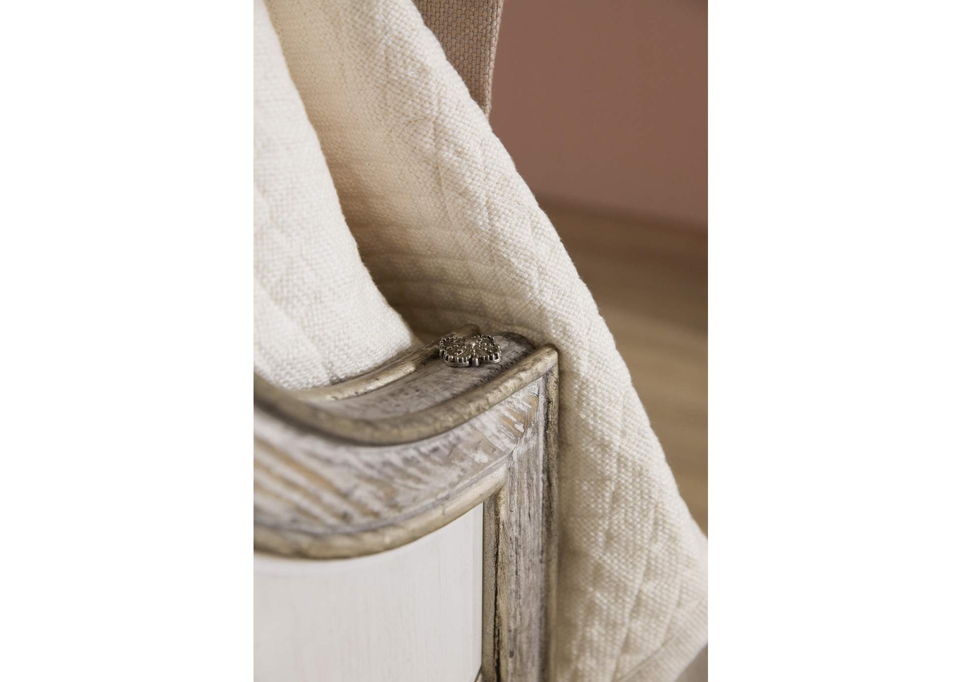 Sanctuary Diamont King Panel Bed image 7