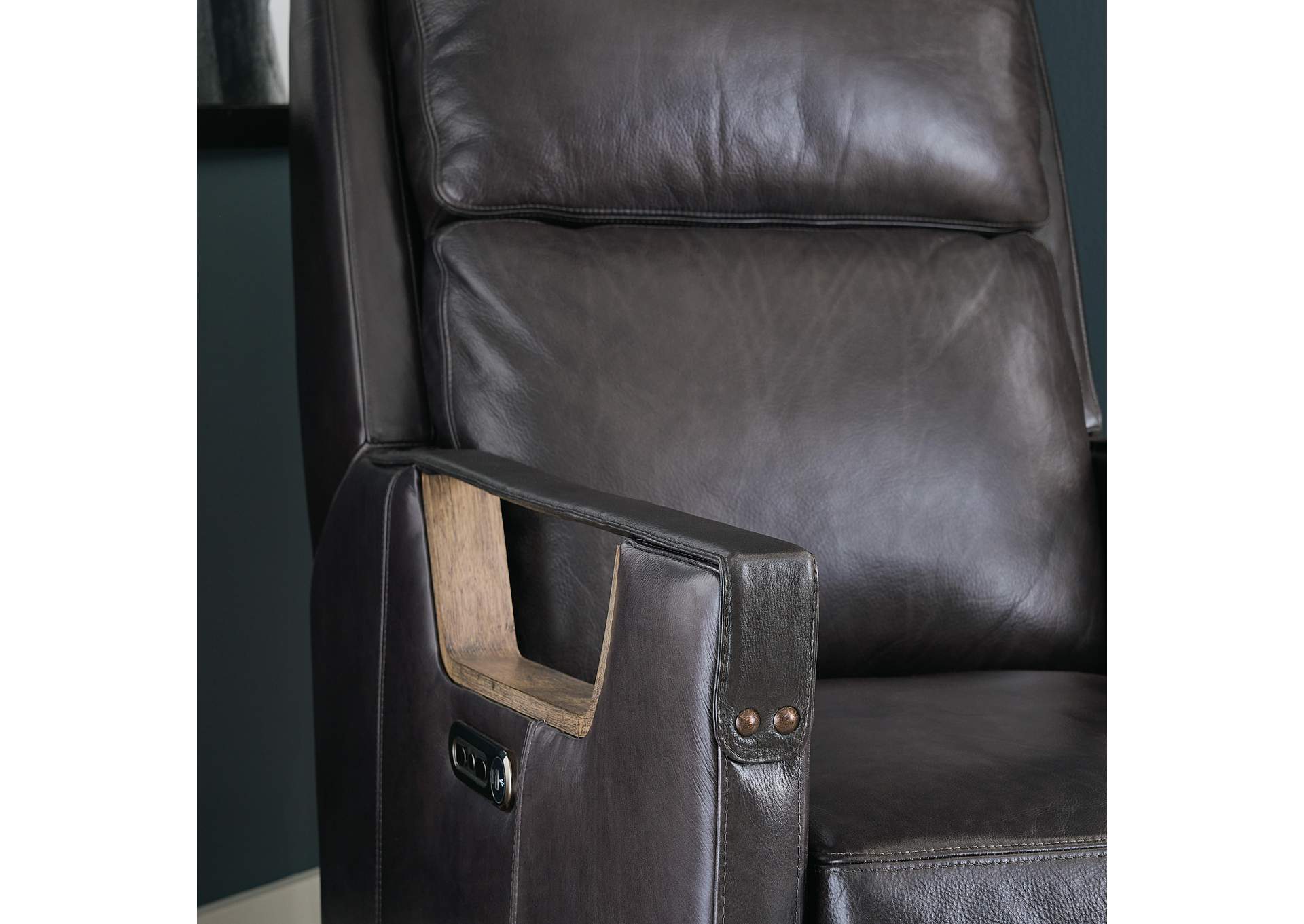 Relic Power Recliner W - Power Headrest image 8