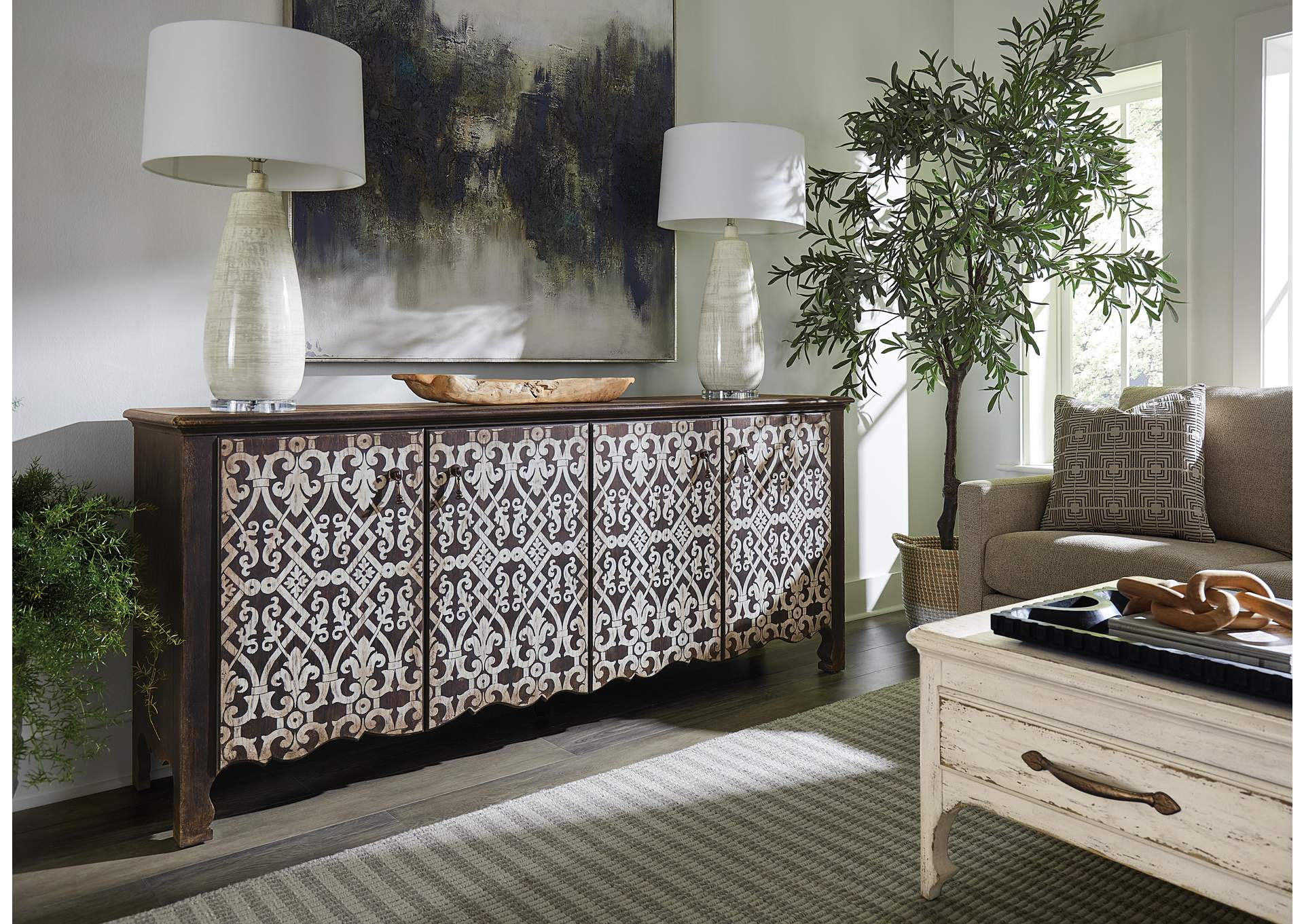 Americana Entertainment Credenza image 6