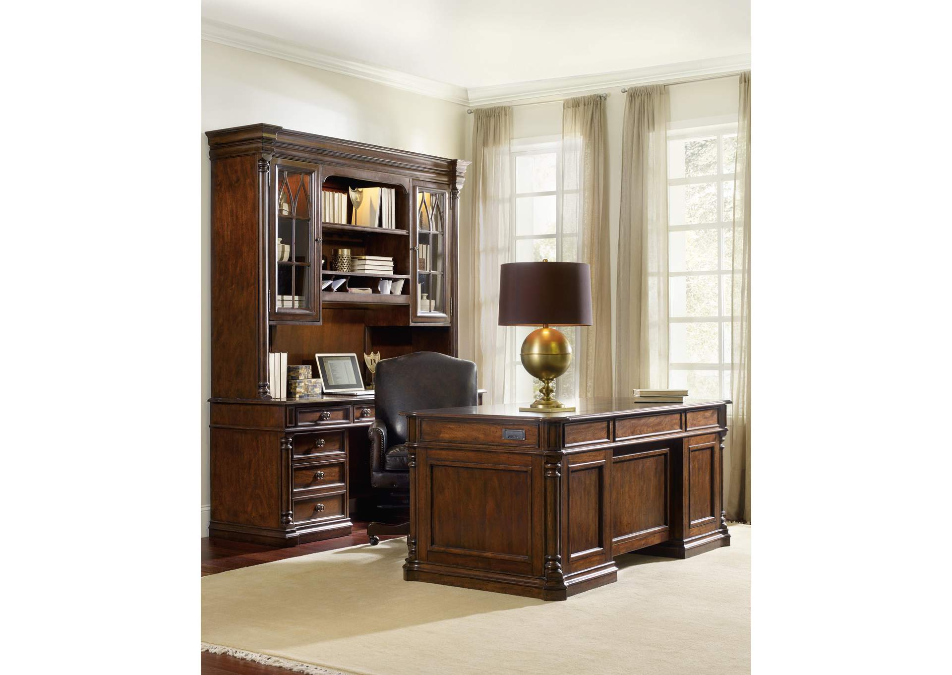 Leesburg Executive Desk image 5