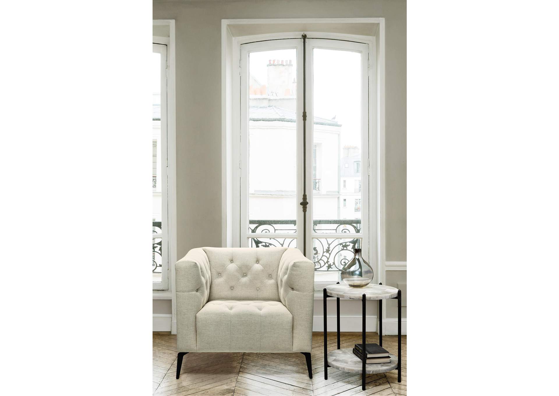 Nicolla Stationary Chair image 8