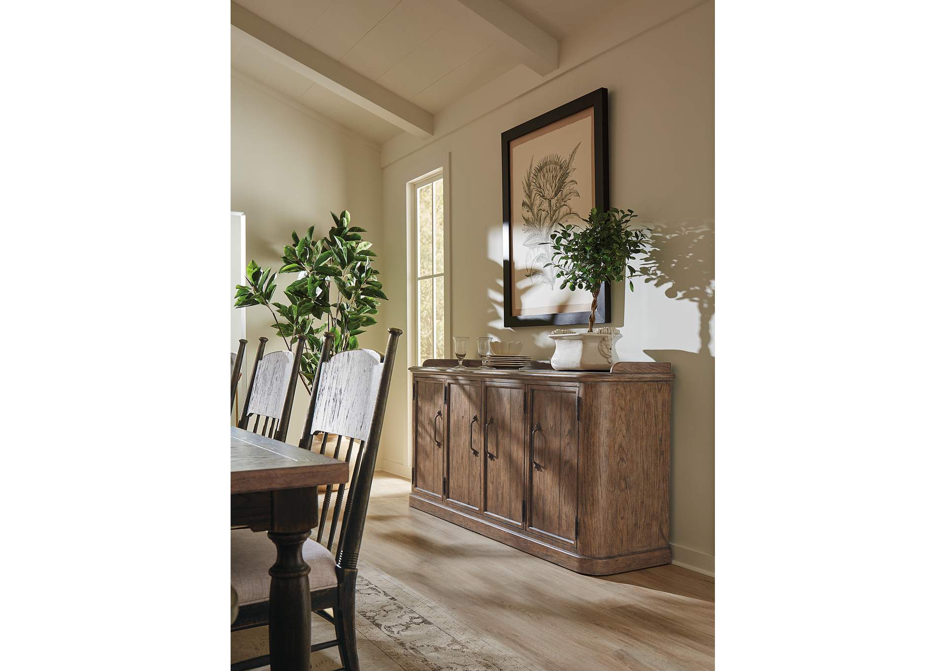 Americana Four - Door Buffet image 7