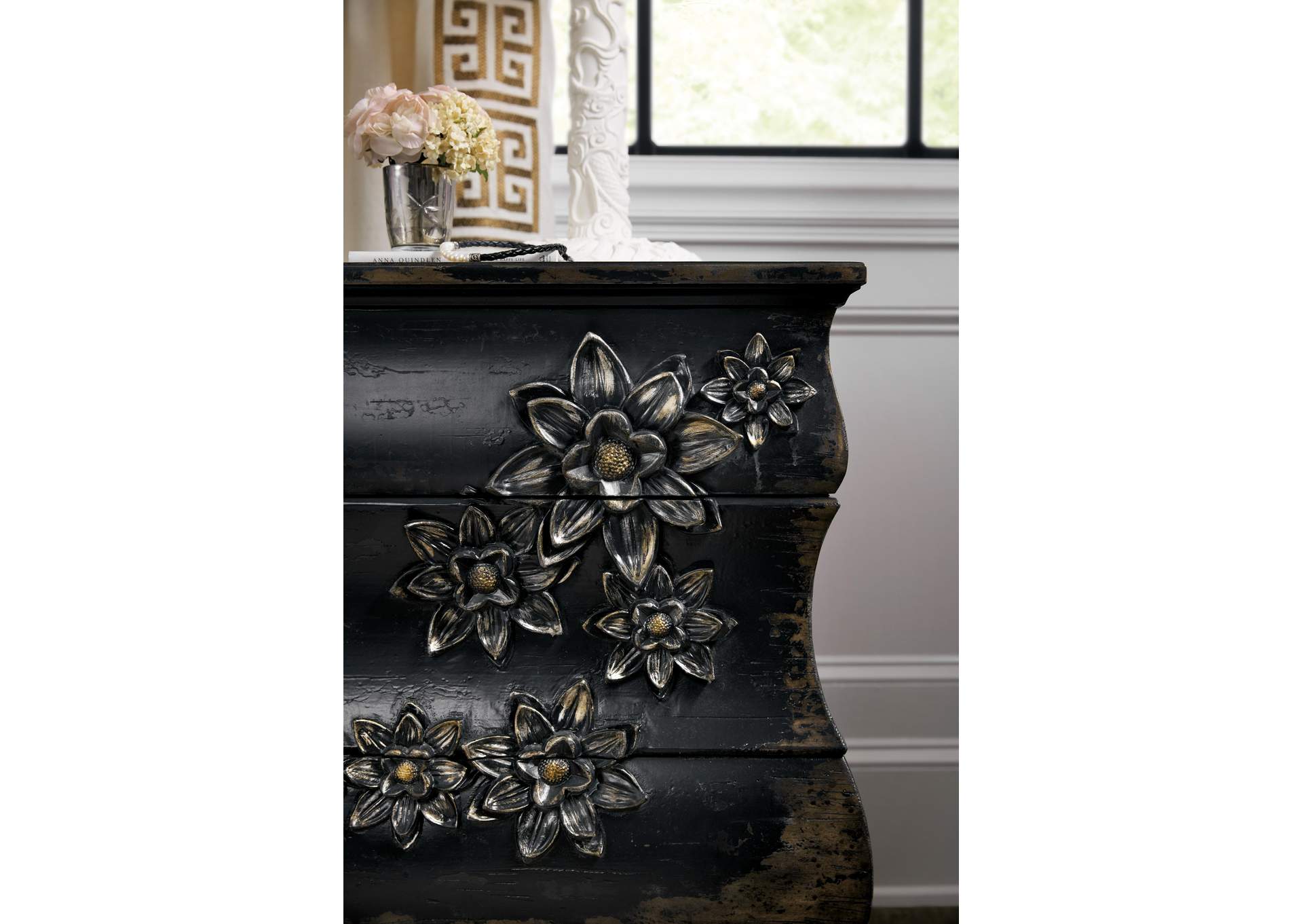 Sanctuary Charmant Bachelorette Chest image 5