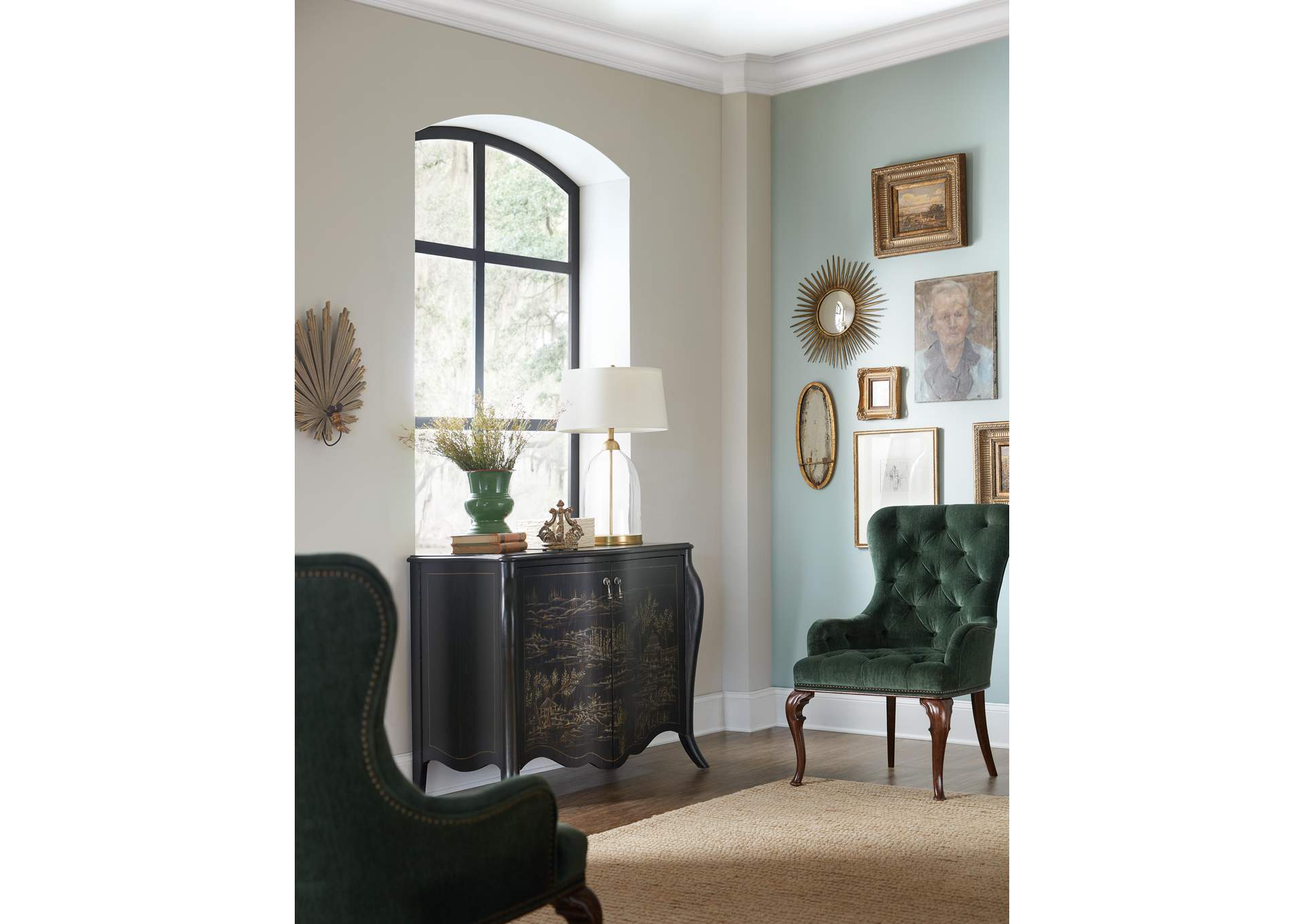 Charleston Host Chair image 10