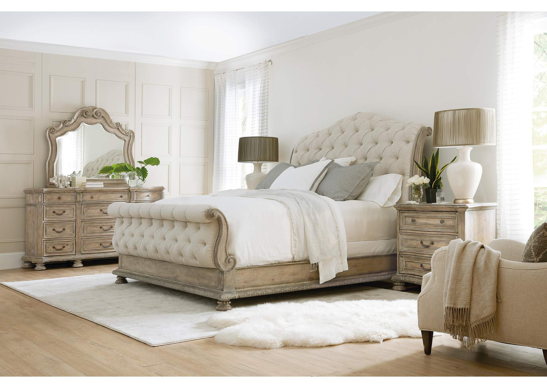 Castella California King Tufted Bed image 6