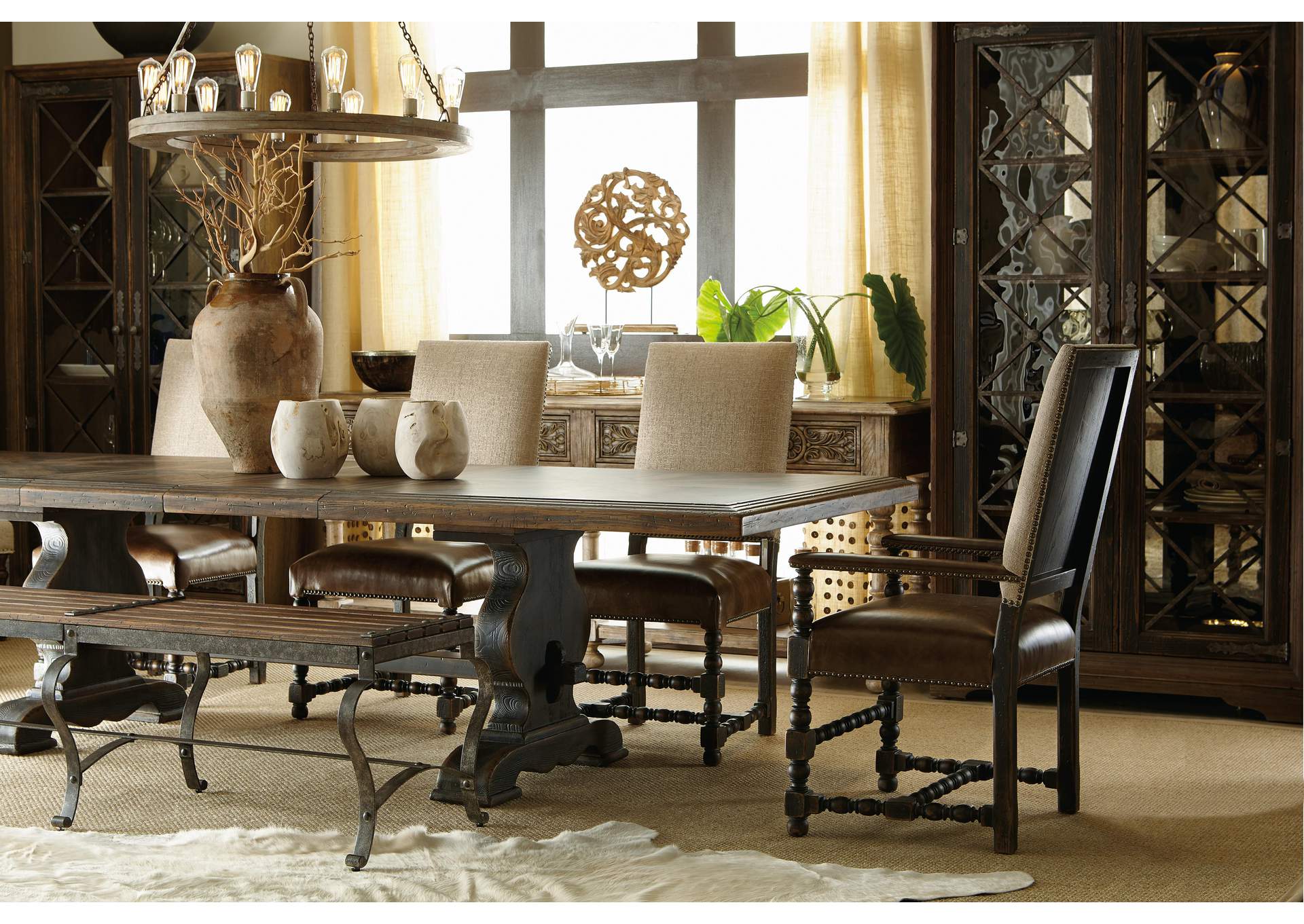 Bandera 86In Table With 2 - 18In Leaves image 10