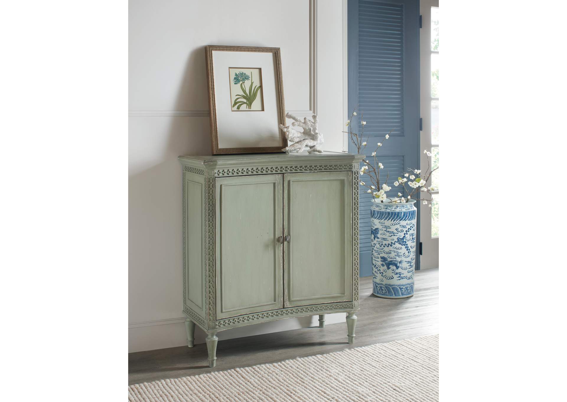 Charleston Two - Door Accent Chest image 9