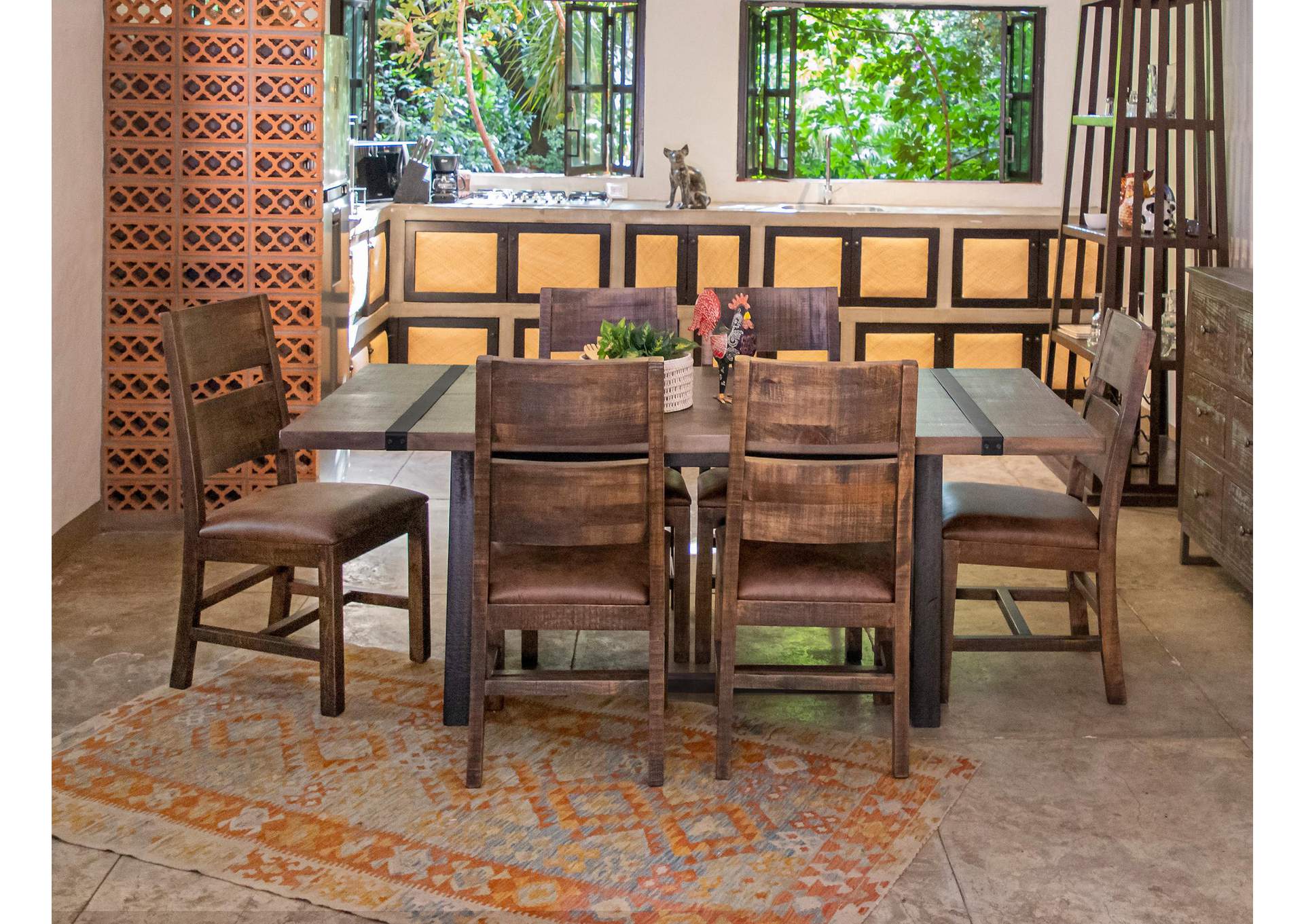 Urban Art Table image 7