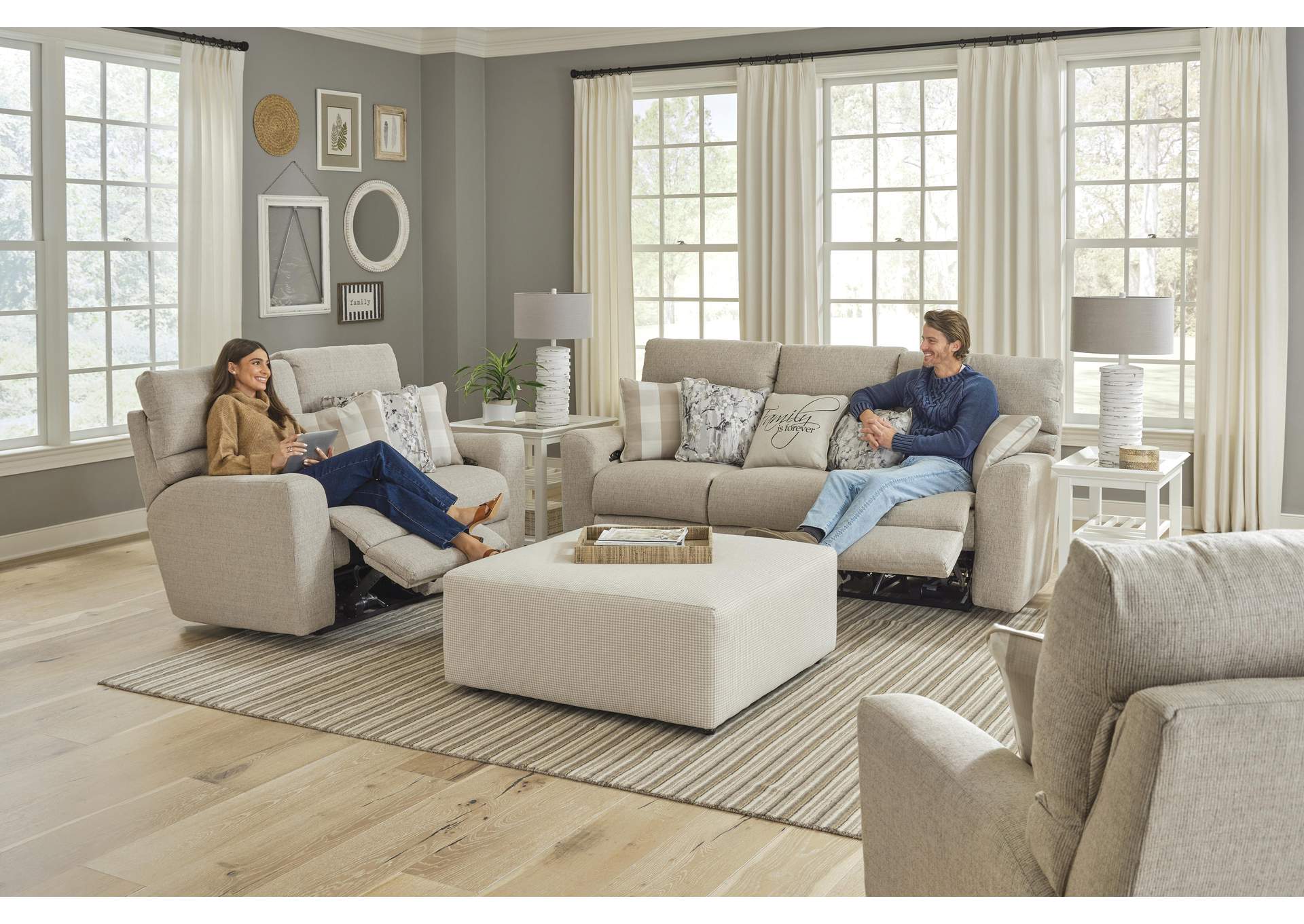 Searsport Power Headrest Recliner Loveseat image 1