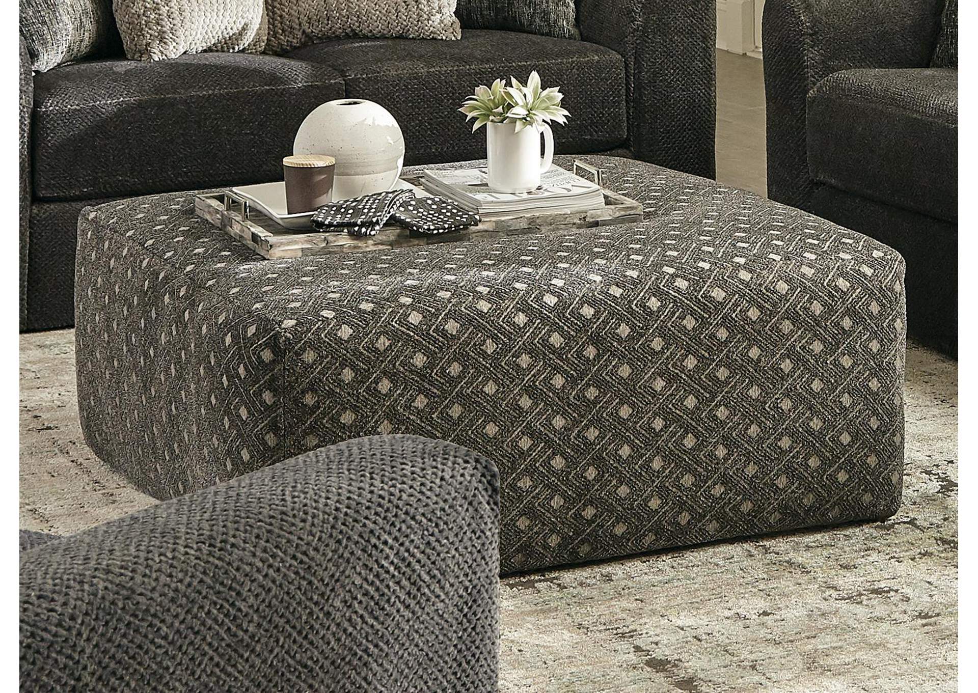 Midwood Cocktail Ottoman image 5