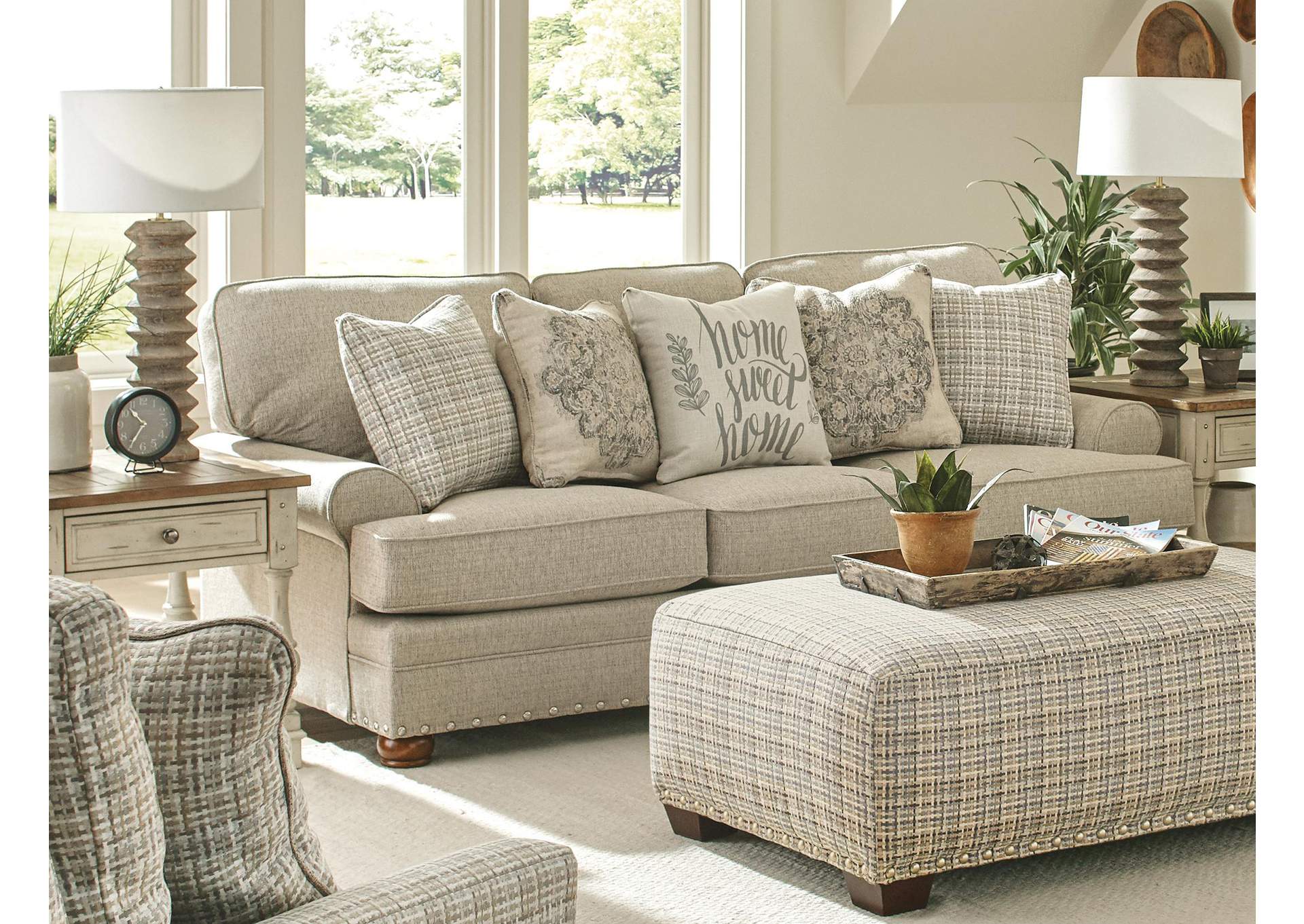 Farmington Sofa image 7