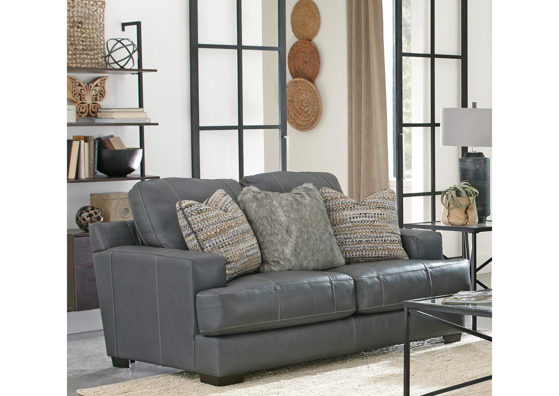 Marco Loveseat image 4