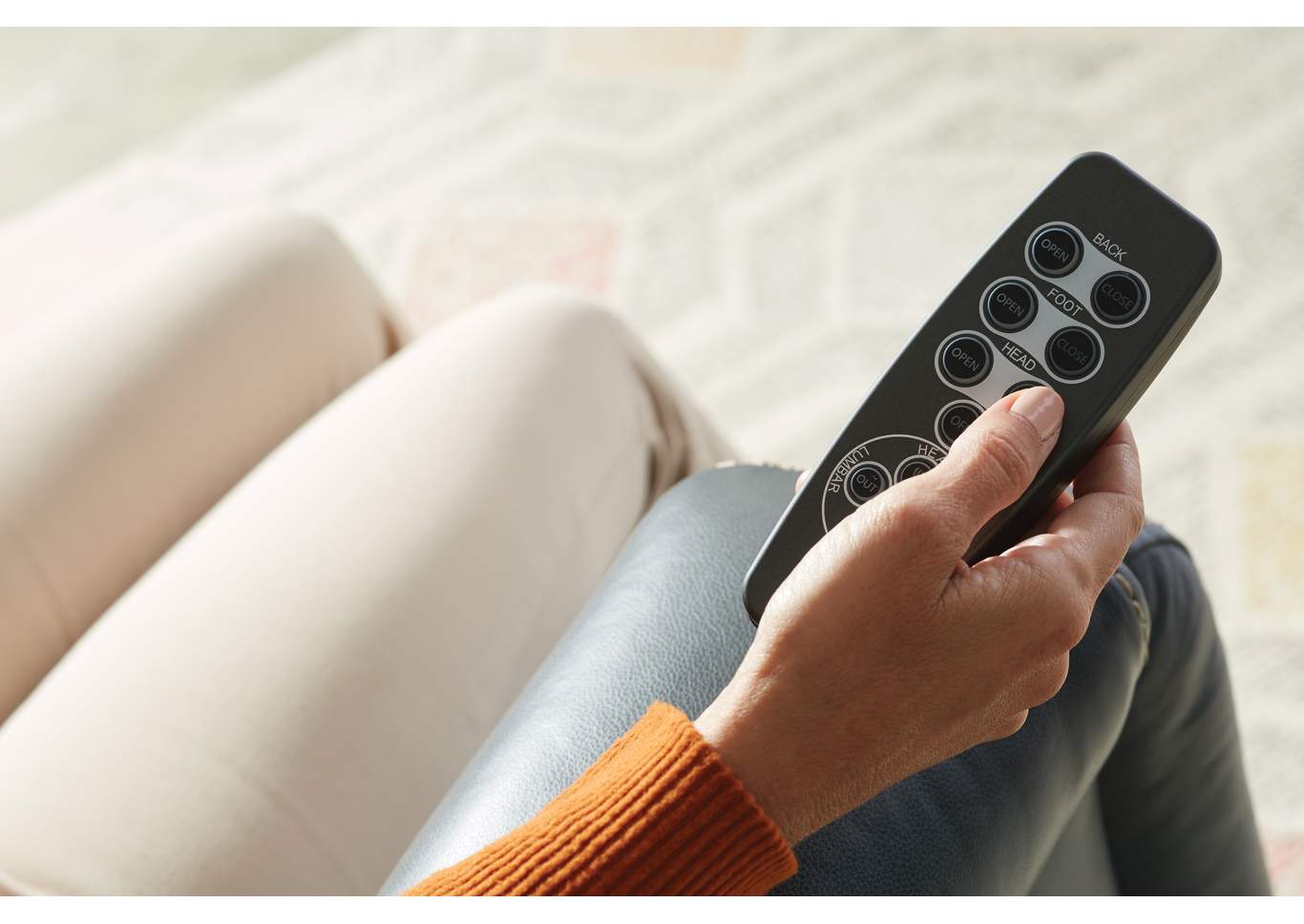 Reliever Power Headrest Power Layflat Recliner with Cr3 Massage, Zero Gravity image 13