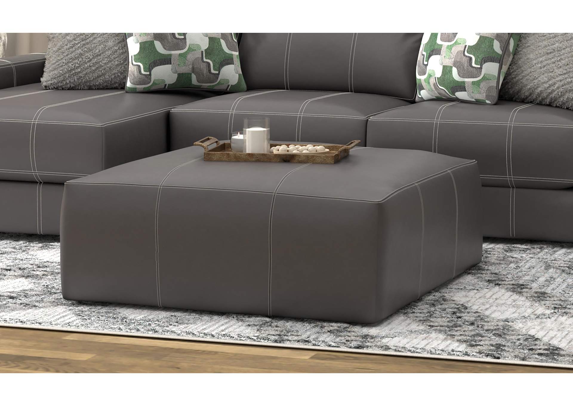 Minori Cocktail Ottoman image 7