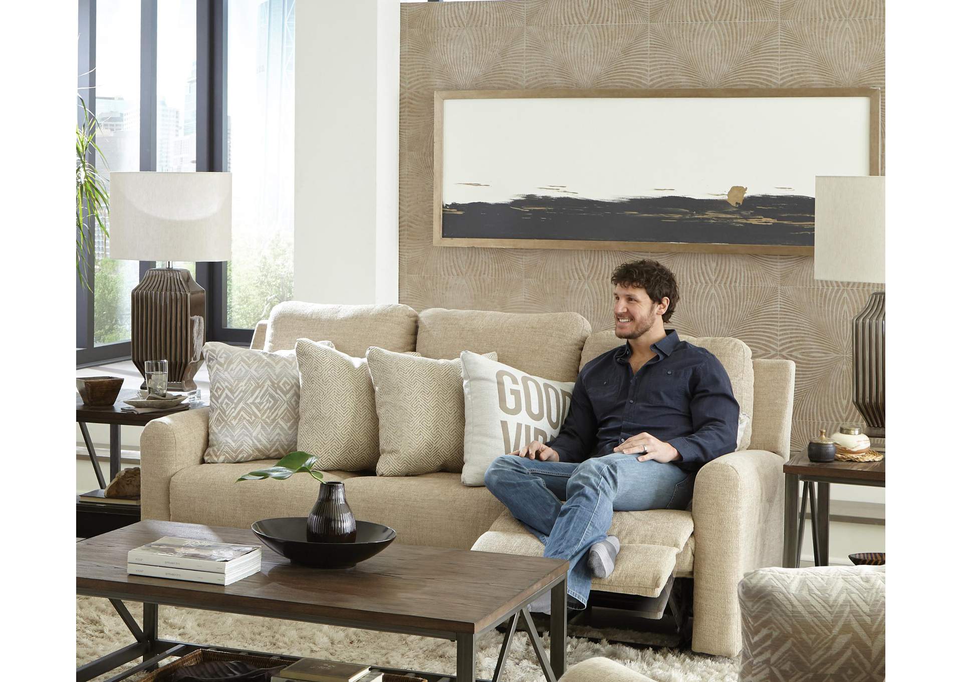 Calvin Power Reclining Sofa image 8