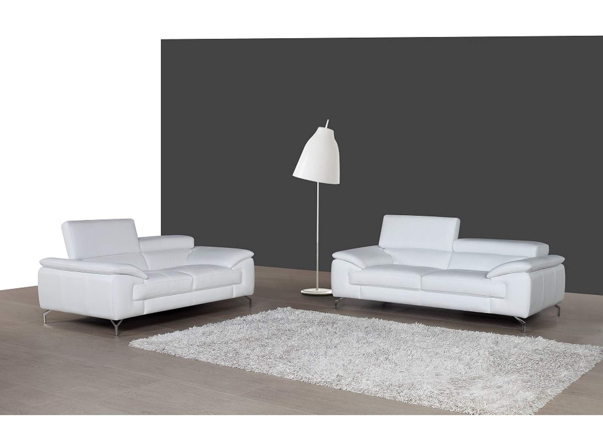 A973 Italian Leather Sofa In White image 1