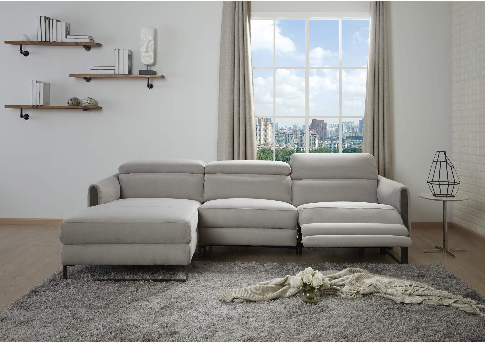 Antonio Sectional In Left Hand Facing image 3