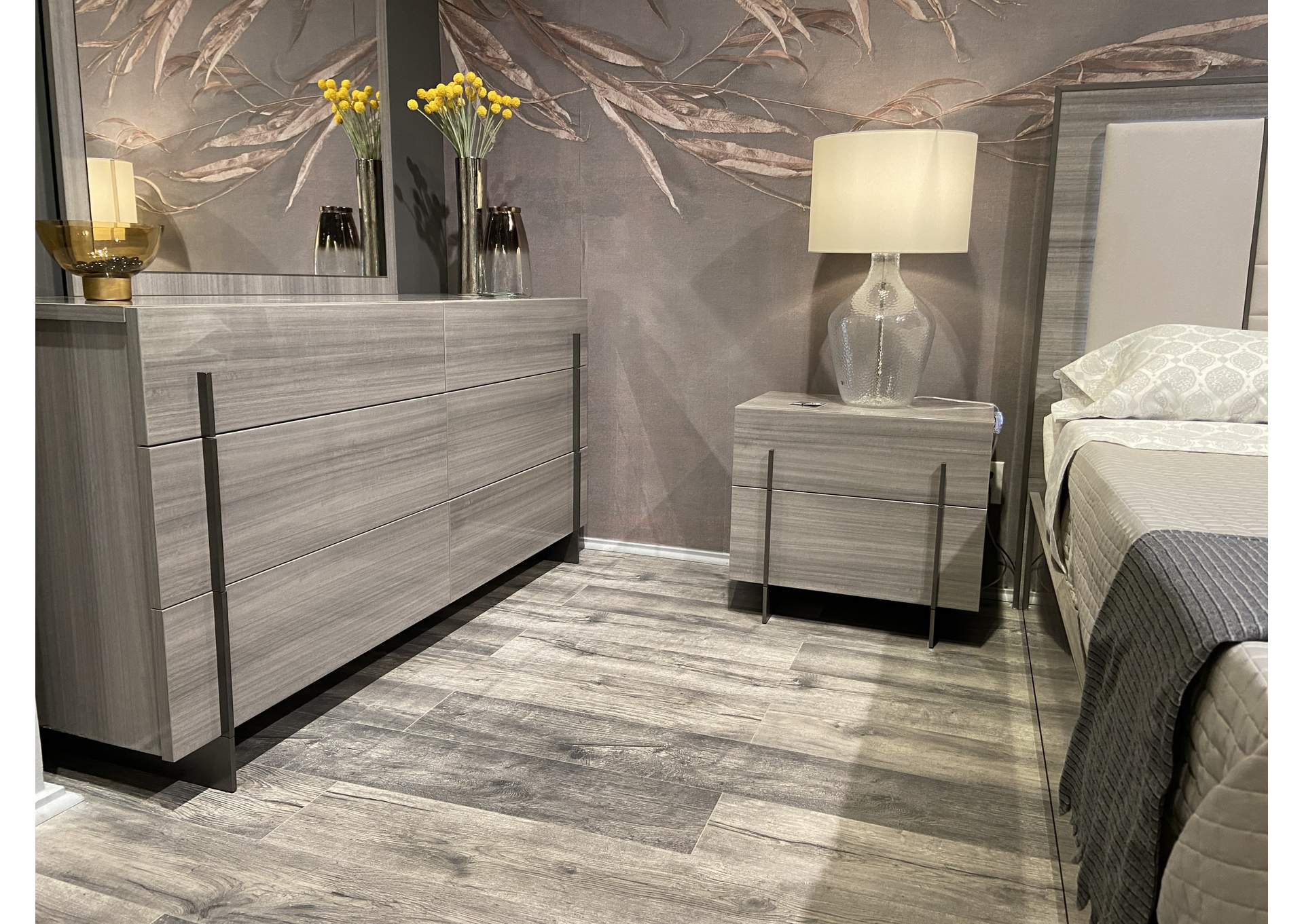 Blade Premium  Nightstand In Moon Grey image 3