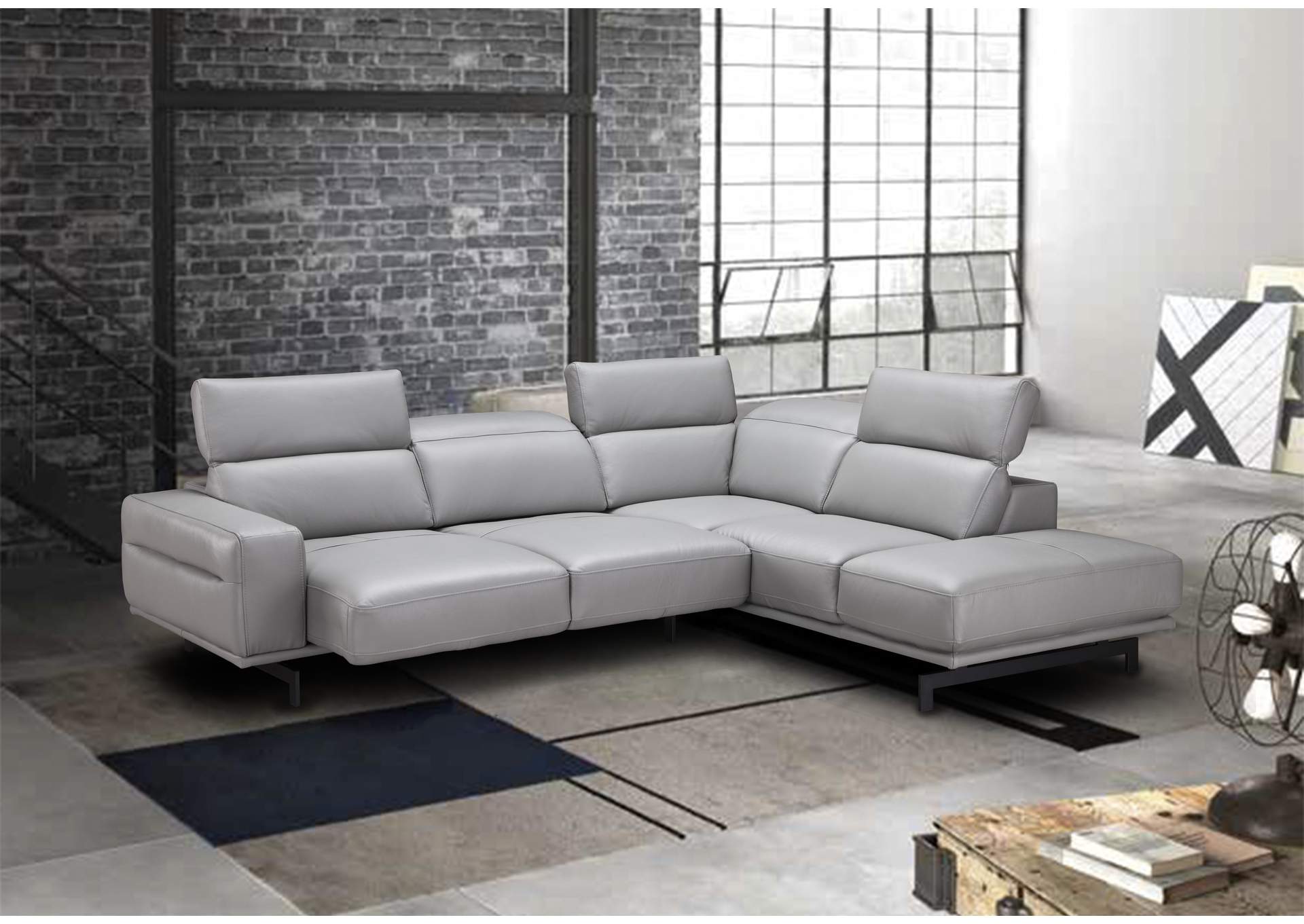 Davenport Light Grey Sectional In Right Facing image 1