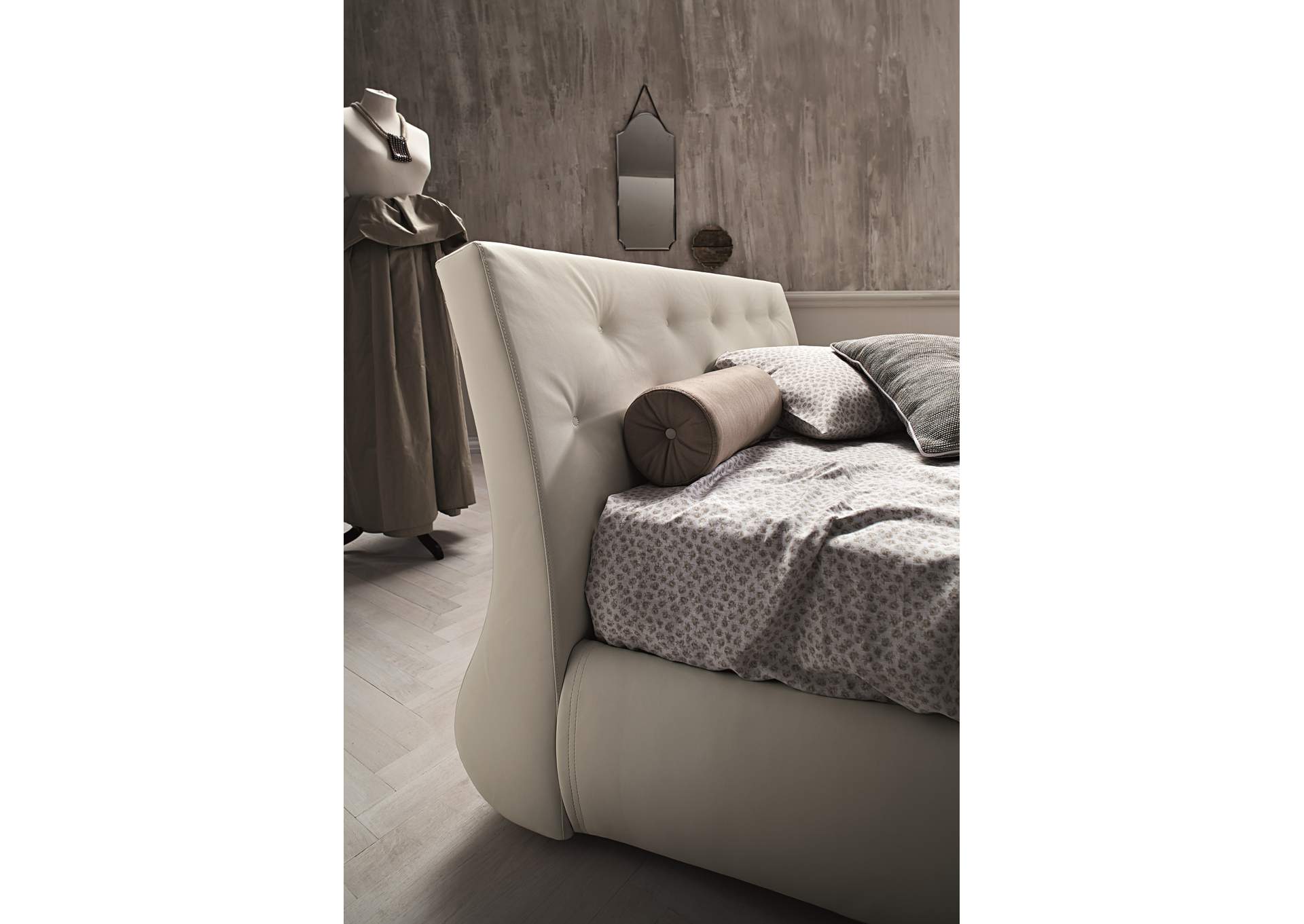 Gap King Storage Bed image 4
