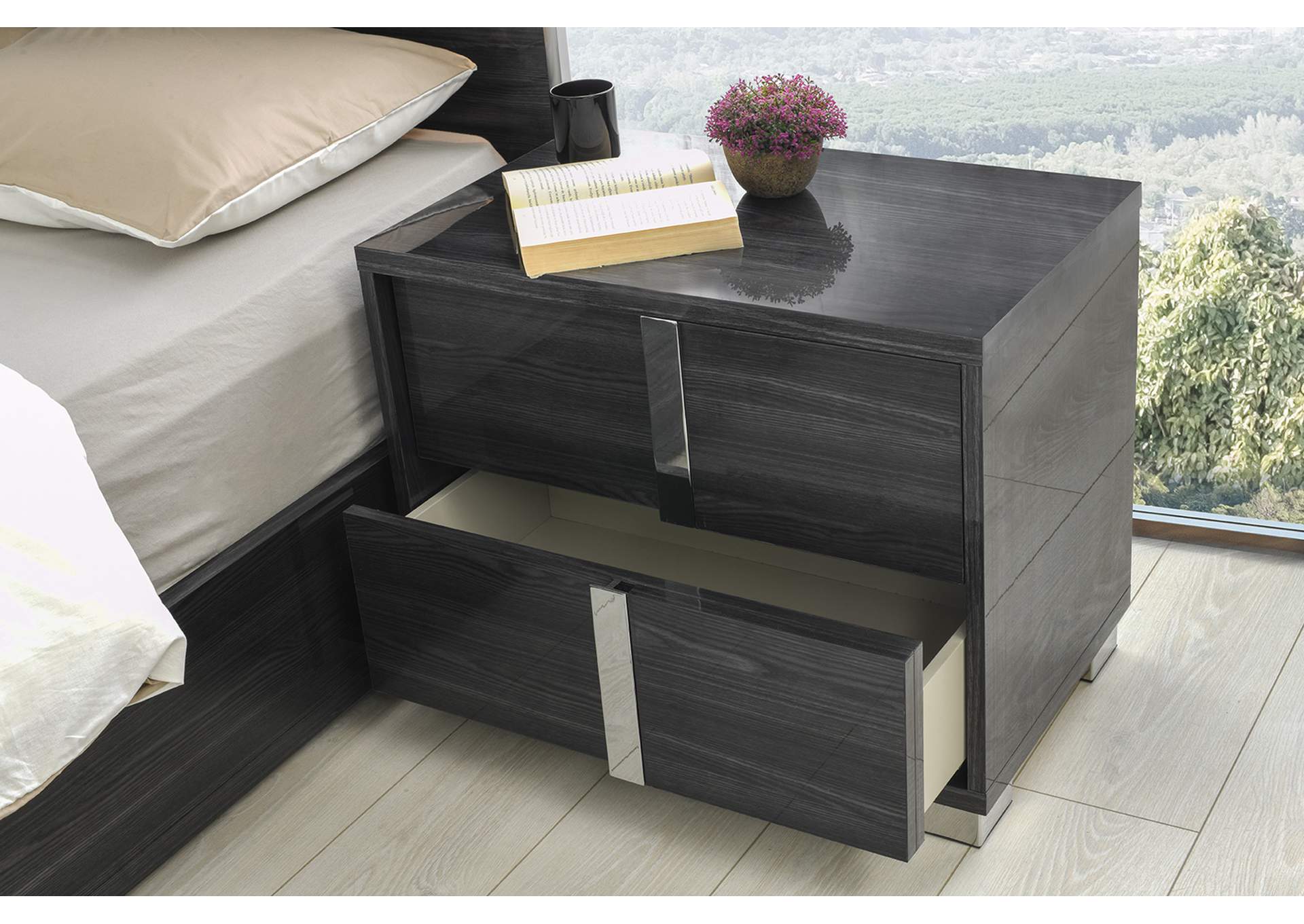 Giulia  Nightstand Left Facing In Glossy Gray image 14