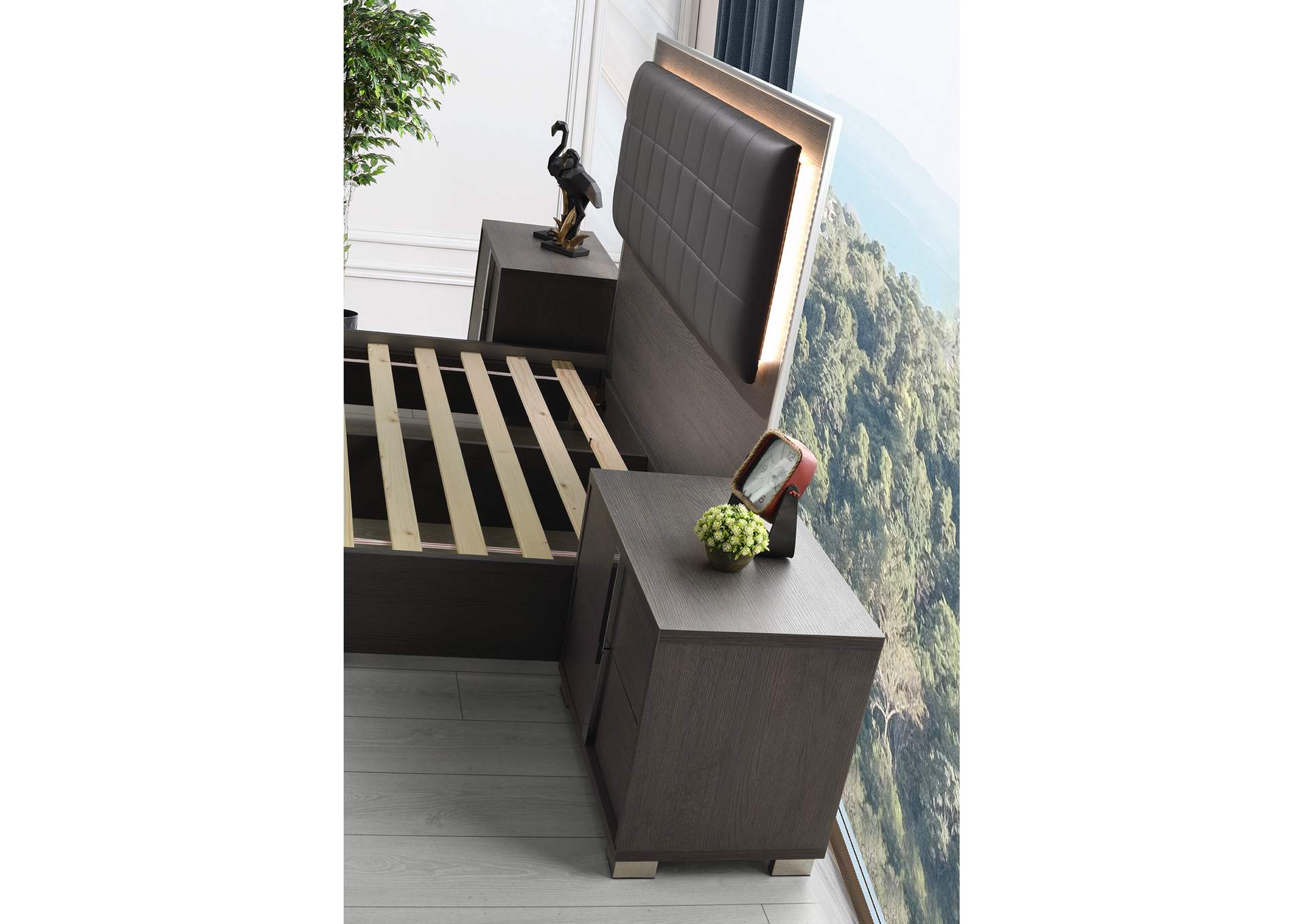 Giulia Queen Bed In Matte Grey image 7