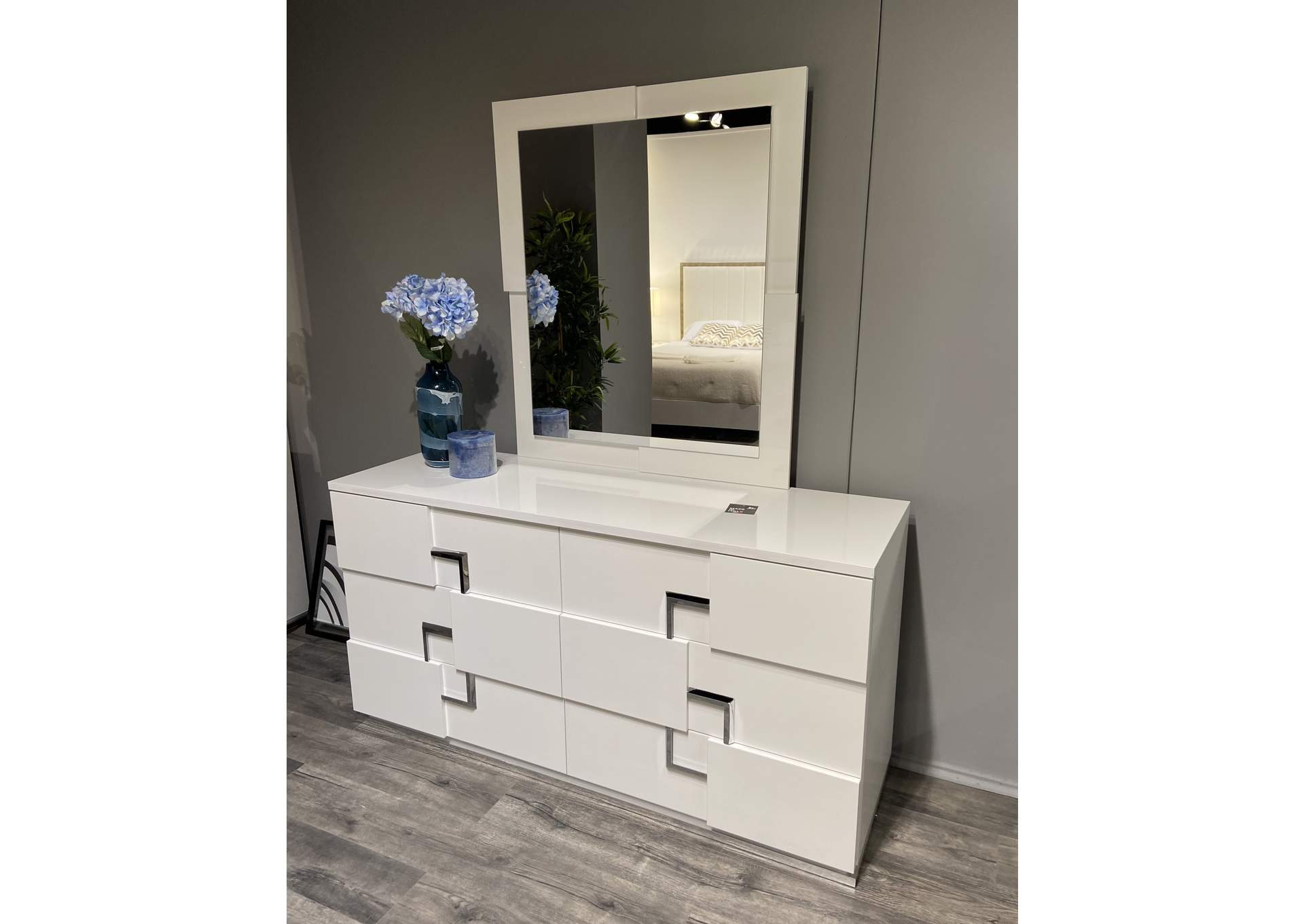 Infinity Premium Dresser In Bianco Lucido image 6
