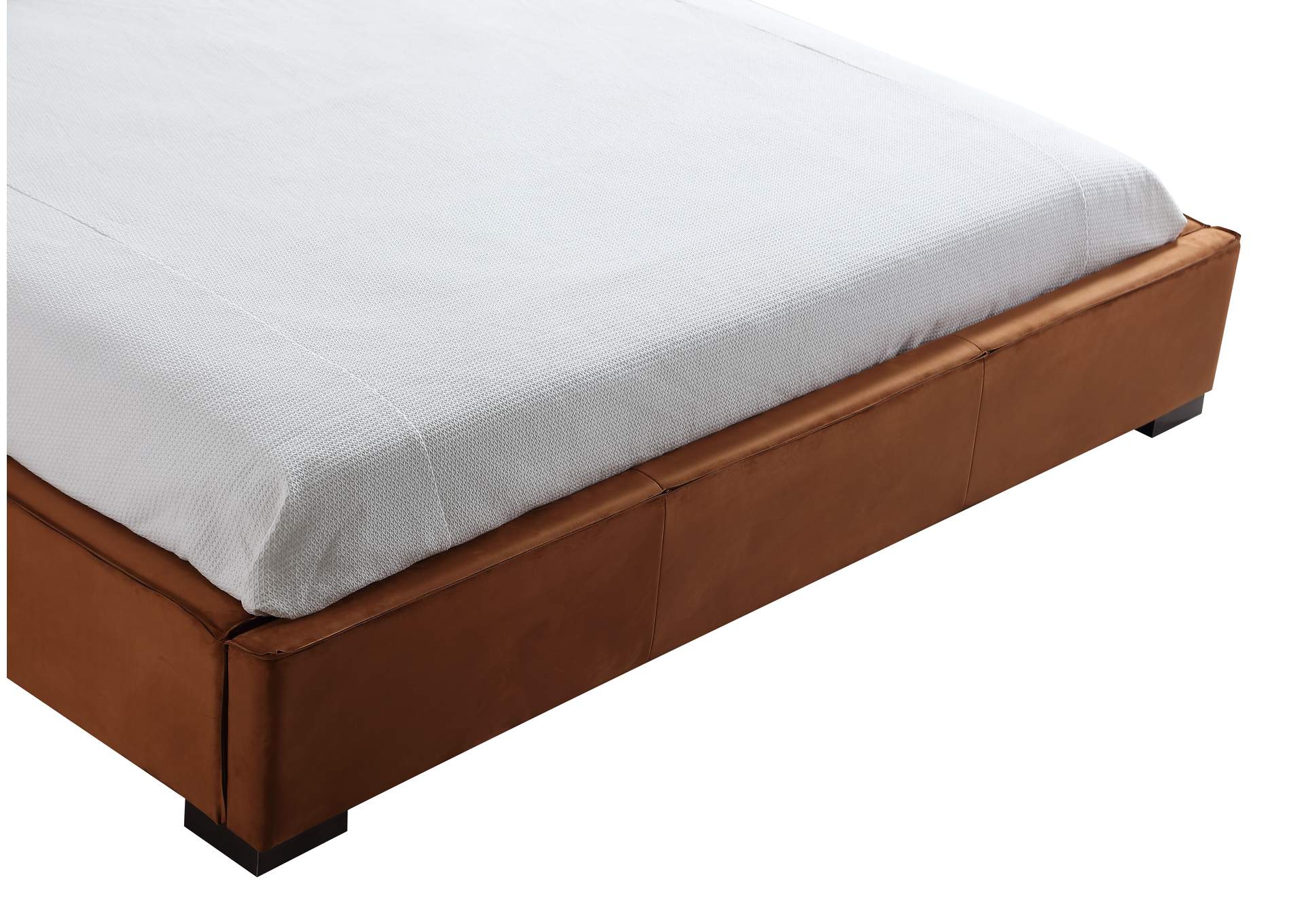 Serene Queen In Chestnut image 5