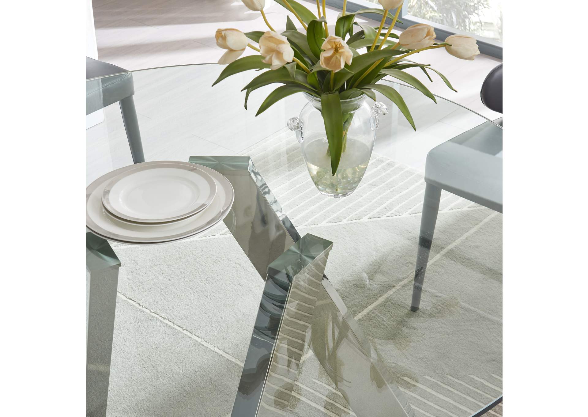 Mc Tower Round Table image 7