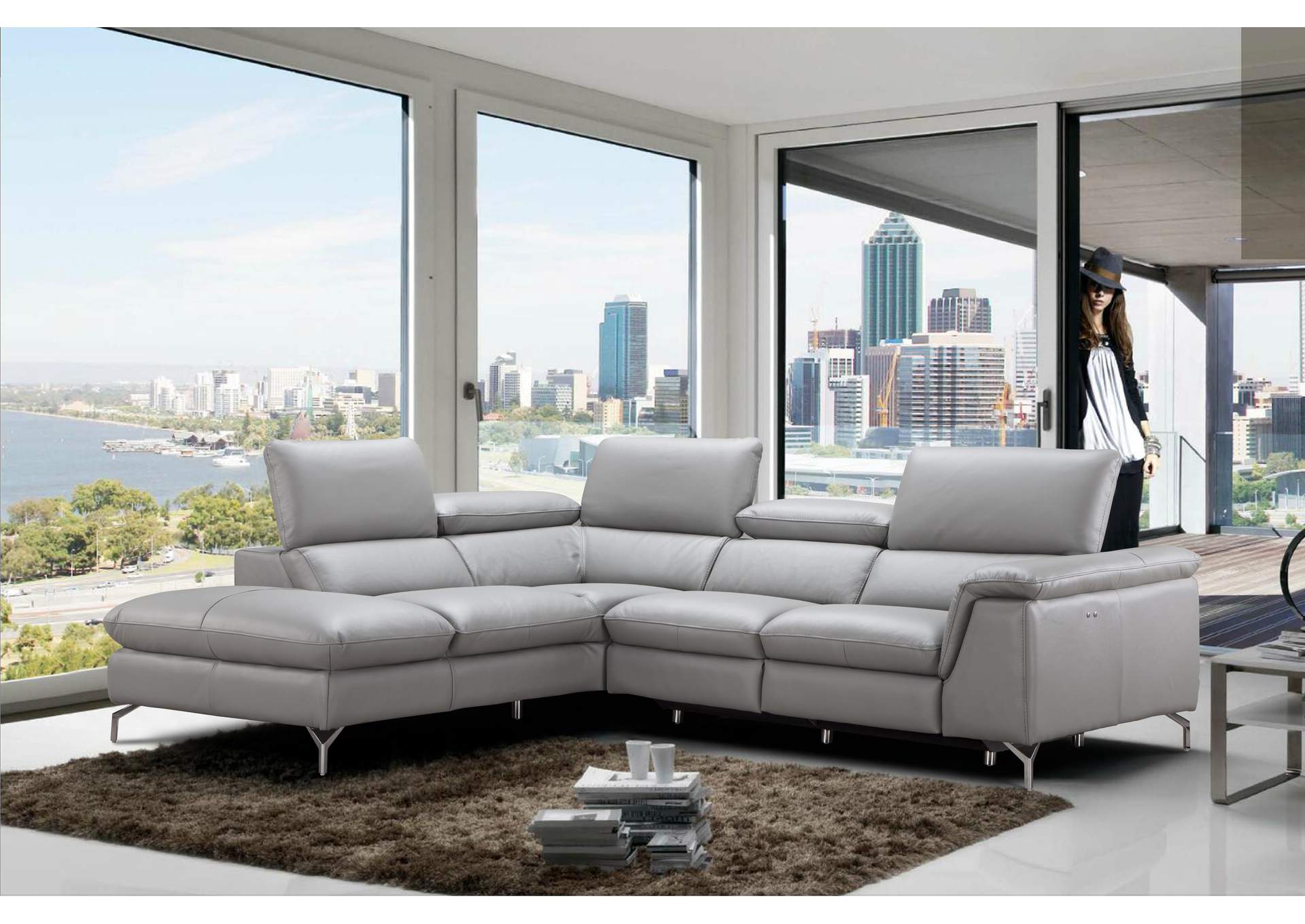 Viola Premium Leather Sectional In Left Hand Facing Chaise image 3