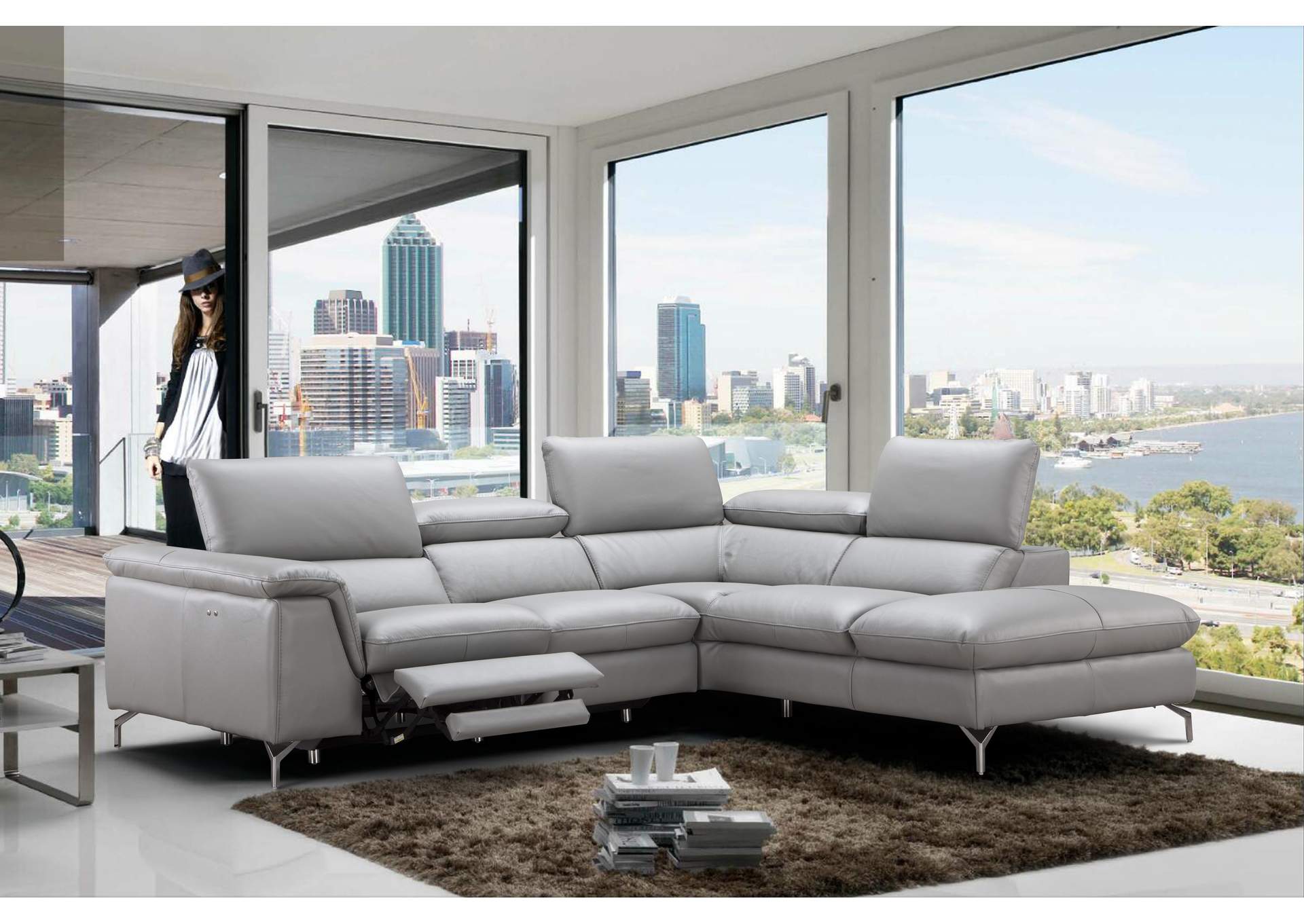 Viola Premium Leather Sectional In Right Hand Facing Chaise image 1