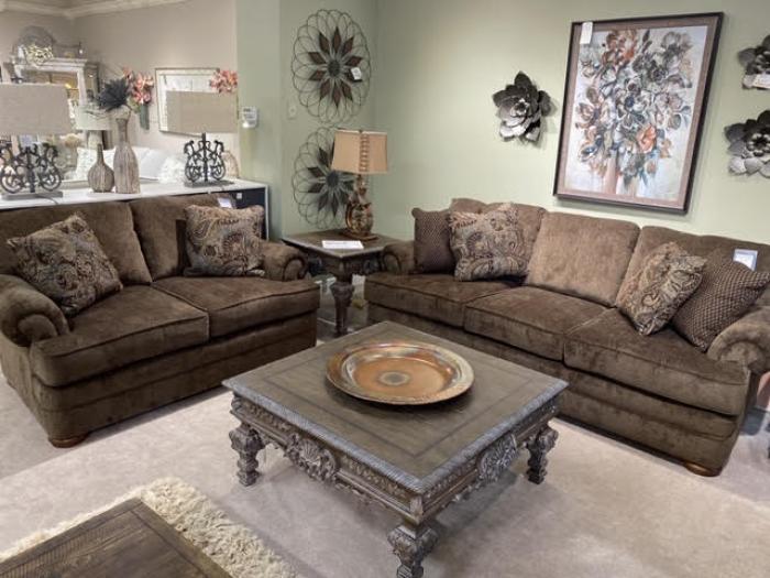 England Sofa & Loveseat 6M05-6M06 Perdue Bark *CUSTOMIZE YOUR FABRIC AND PILLOWS!* image 1