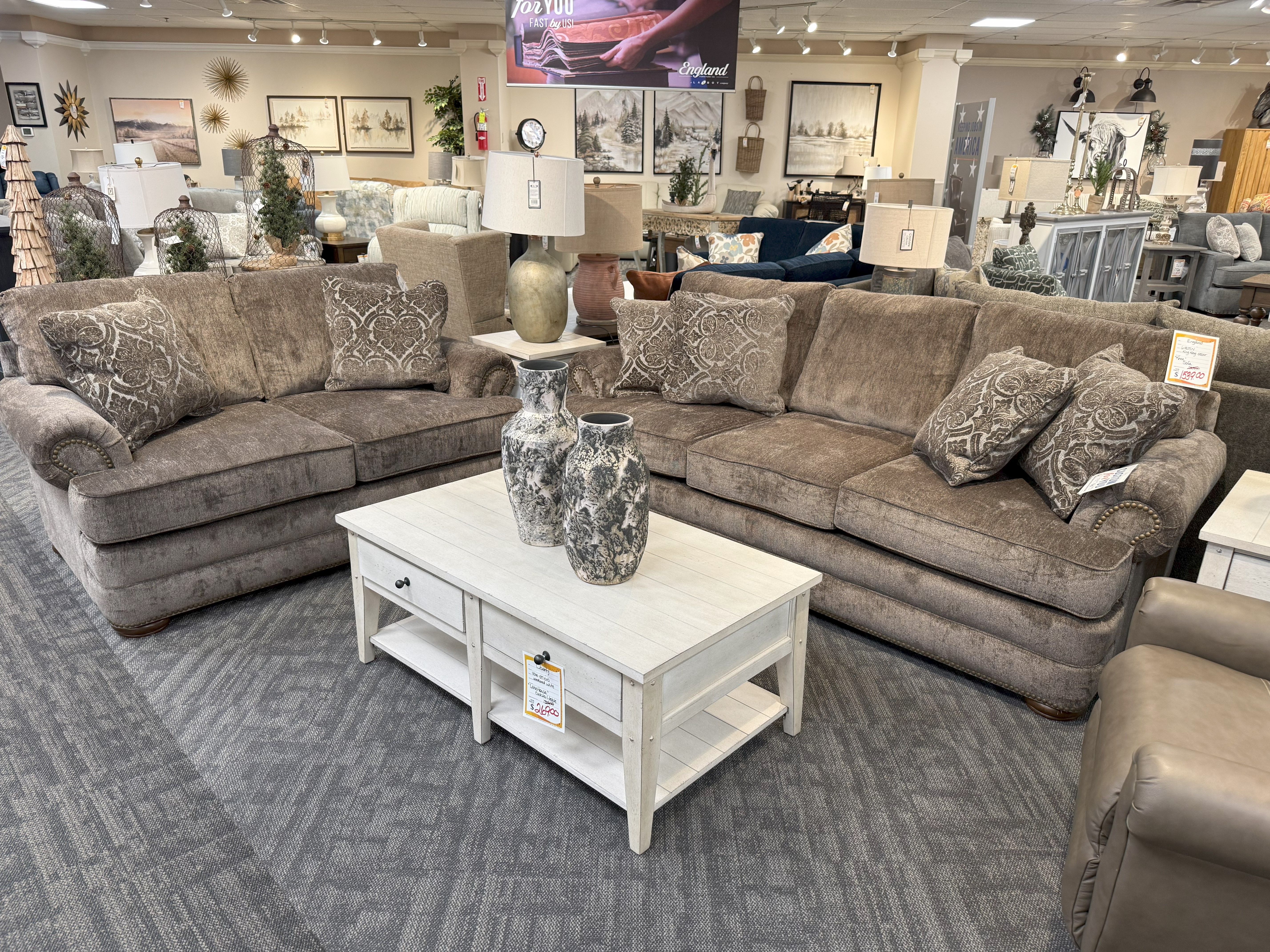 ENGLAND Sofa & Loveseat King Kong Otter * Customize your fabric & pillows!* 6m05n & 6m06n image 1