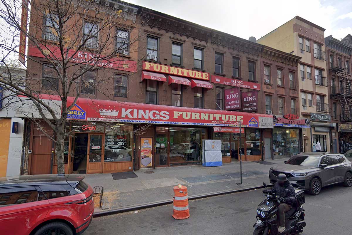 Street view of King's Furniture