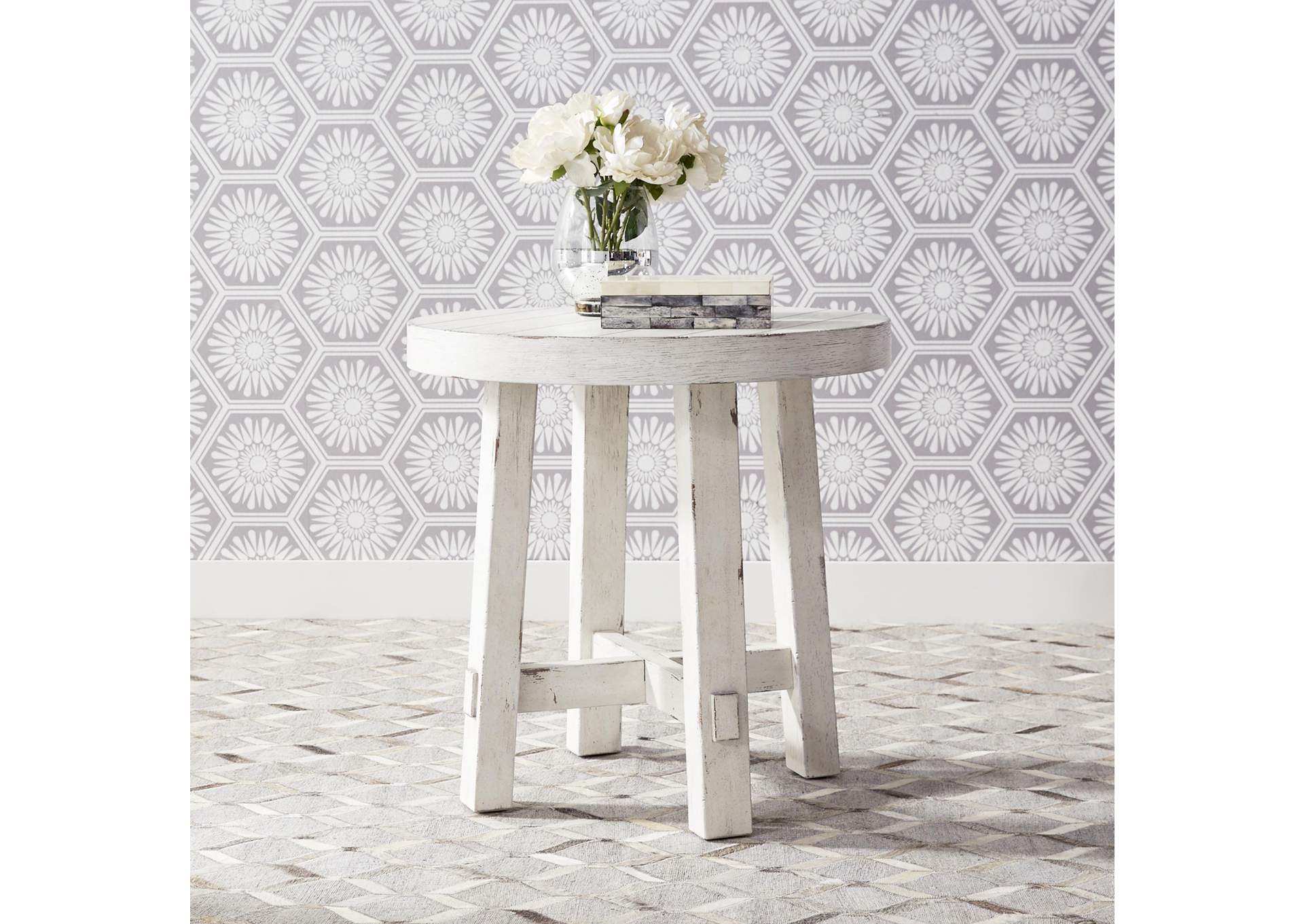 Modern Farmhouse Splay Leg Round End Table