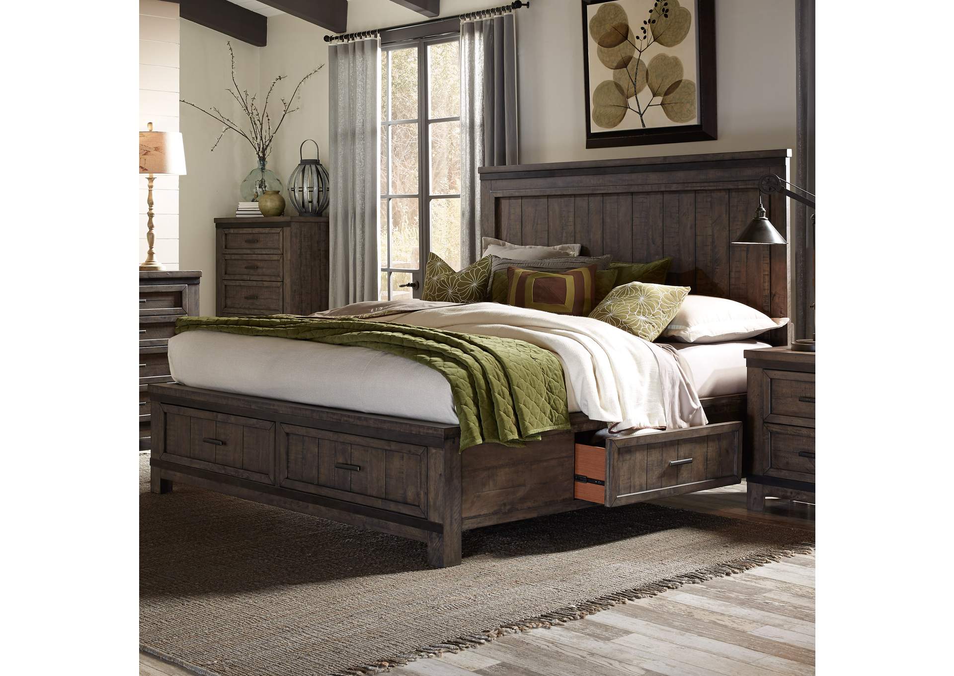 Thornwood Hills Queen Two Sided Storage Bed