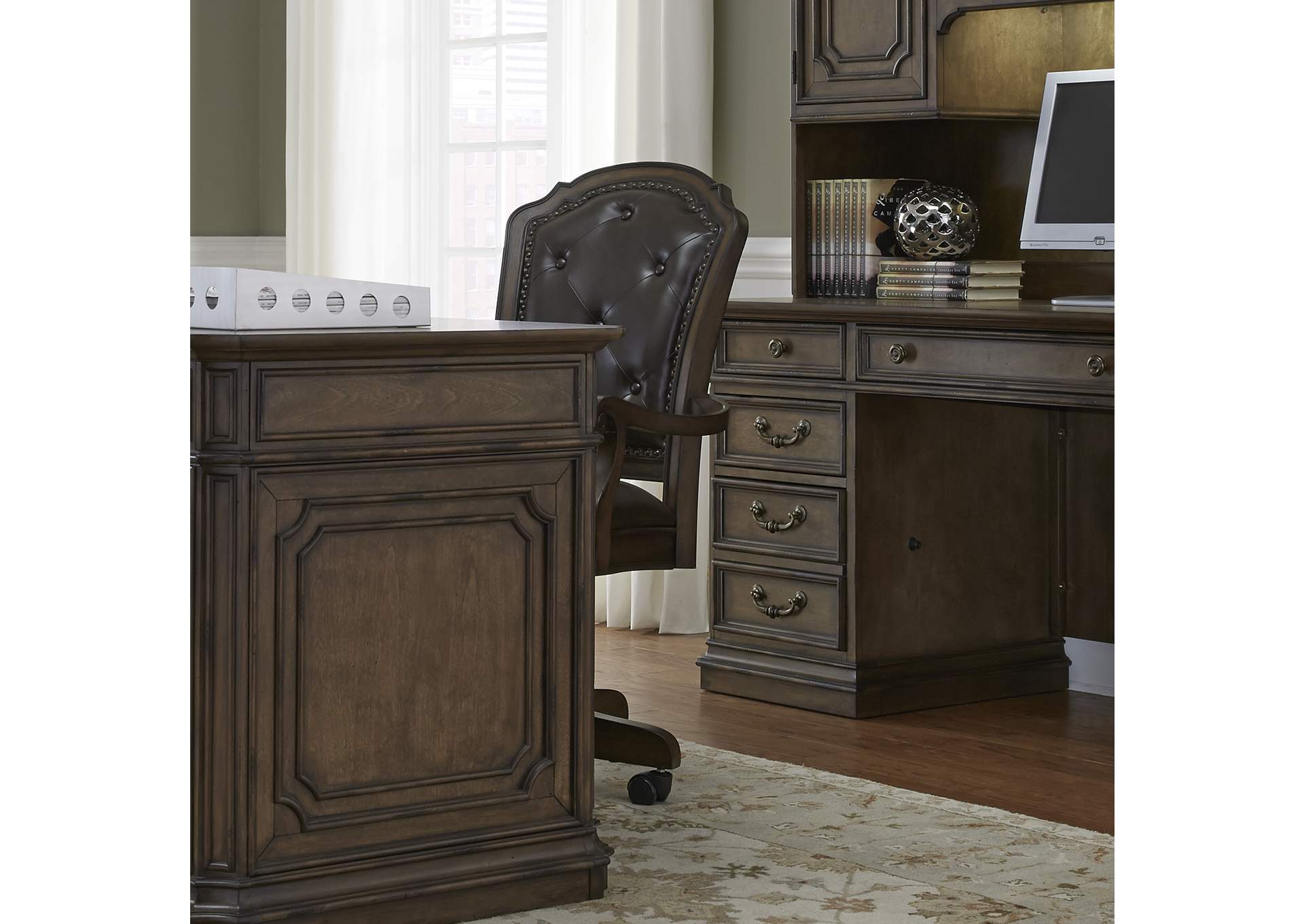 Amelia Jr Executive Office Chair