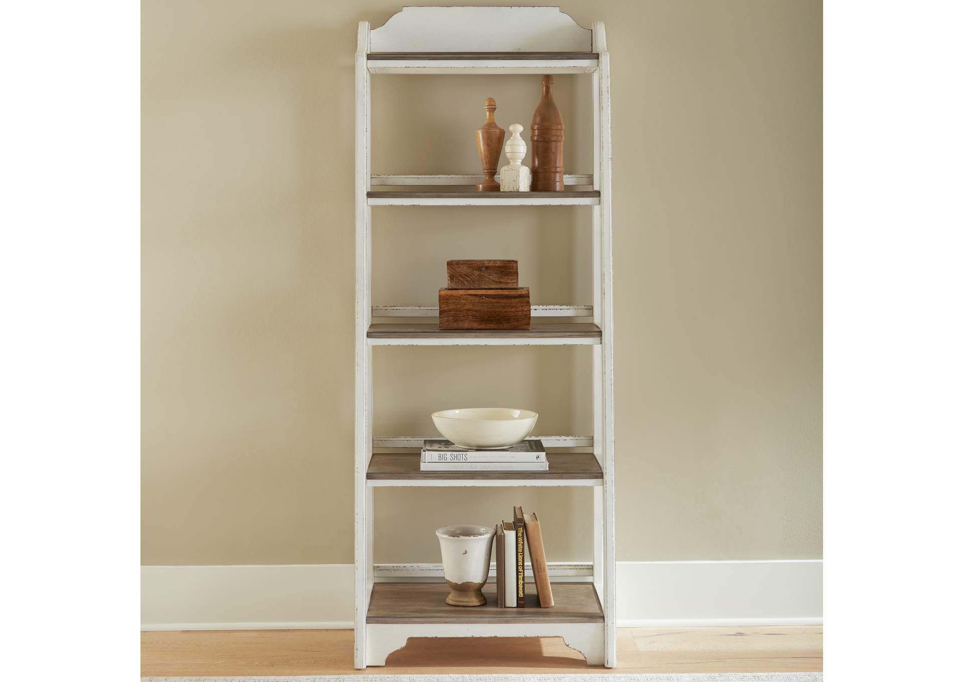 Magnolia Manor Leaning Pier Bookcase