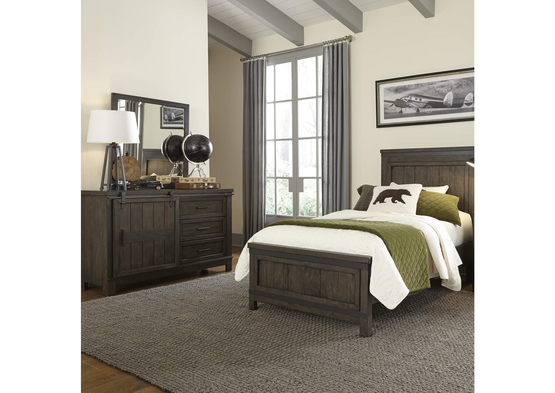 Thornwood Hills Twin Panel Bed, Dresser & Mirror