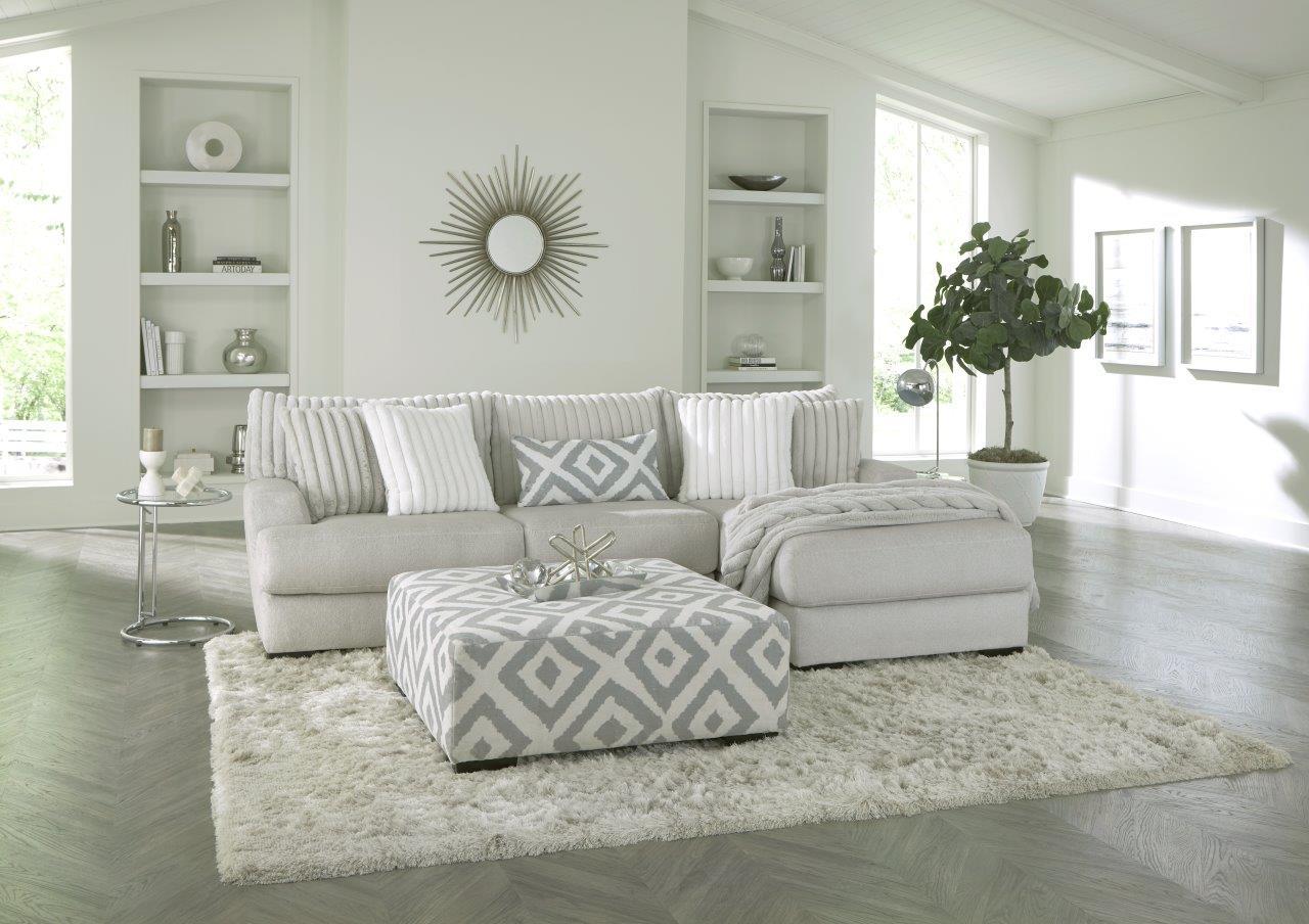 0938 Tweed Silver Sectional w/Chaise image 1