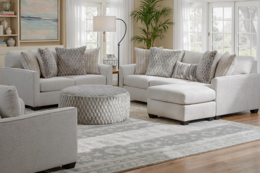BH5960 Irving Cream Loveseat image 1